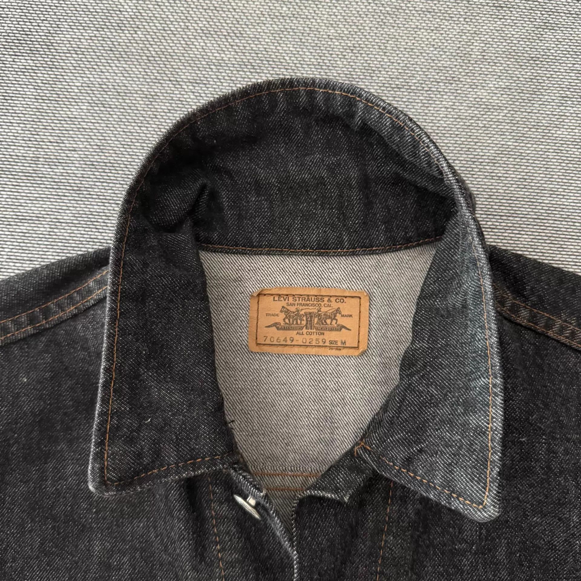 Levi's Levi's LVC 70649 J02 Japan 1989 Black Denim JKT M Size US M / EU 48-50 / 2 - 3 Thumbnail