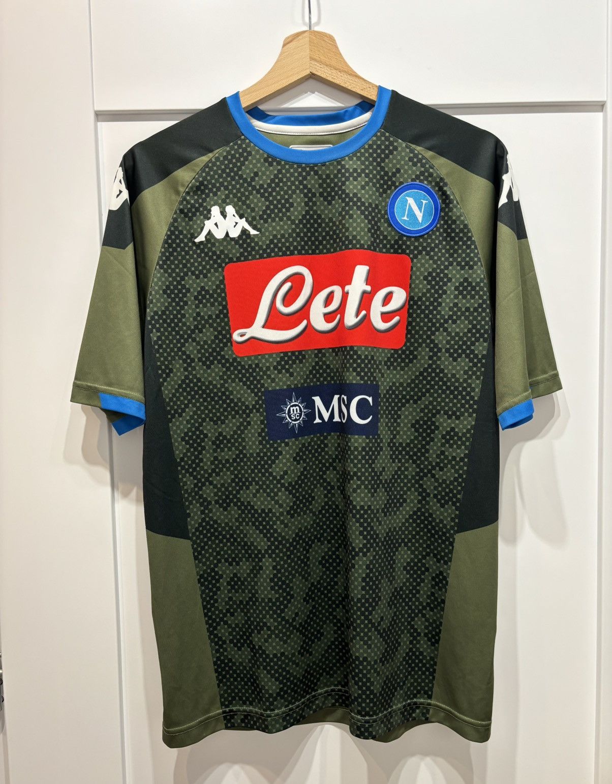 Kappa Kappa Napoli 19/20 Away Kit Kombat Football Soccer Jersey Size US M / EU 48-50 / 2 - 1 Thumbnail