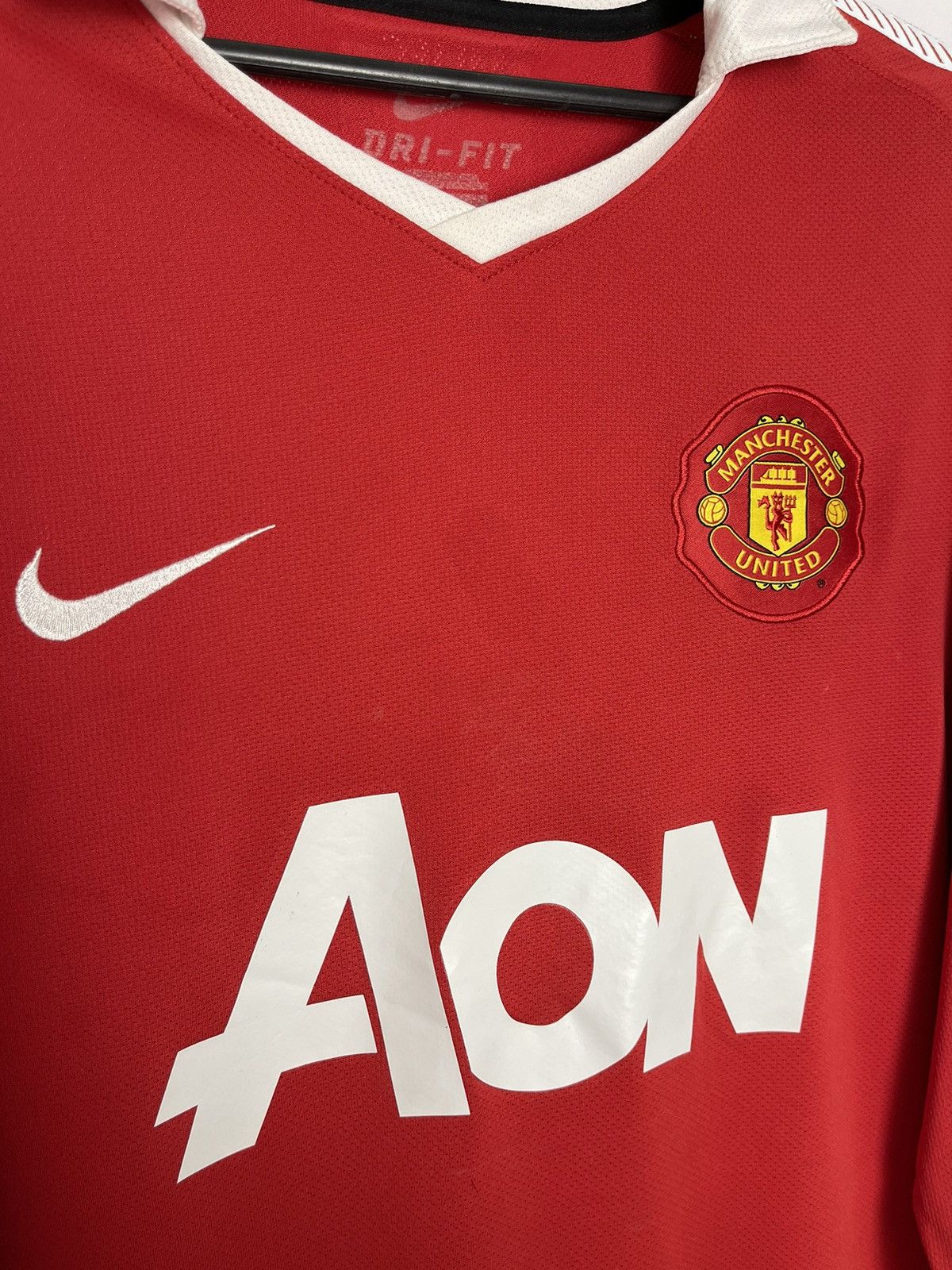 Nike Vintage Nike Manchester United long sleeve size M Size US M / EU 48-50 / 2 - 5 Thumbnail