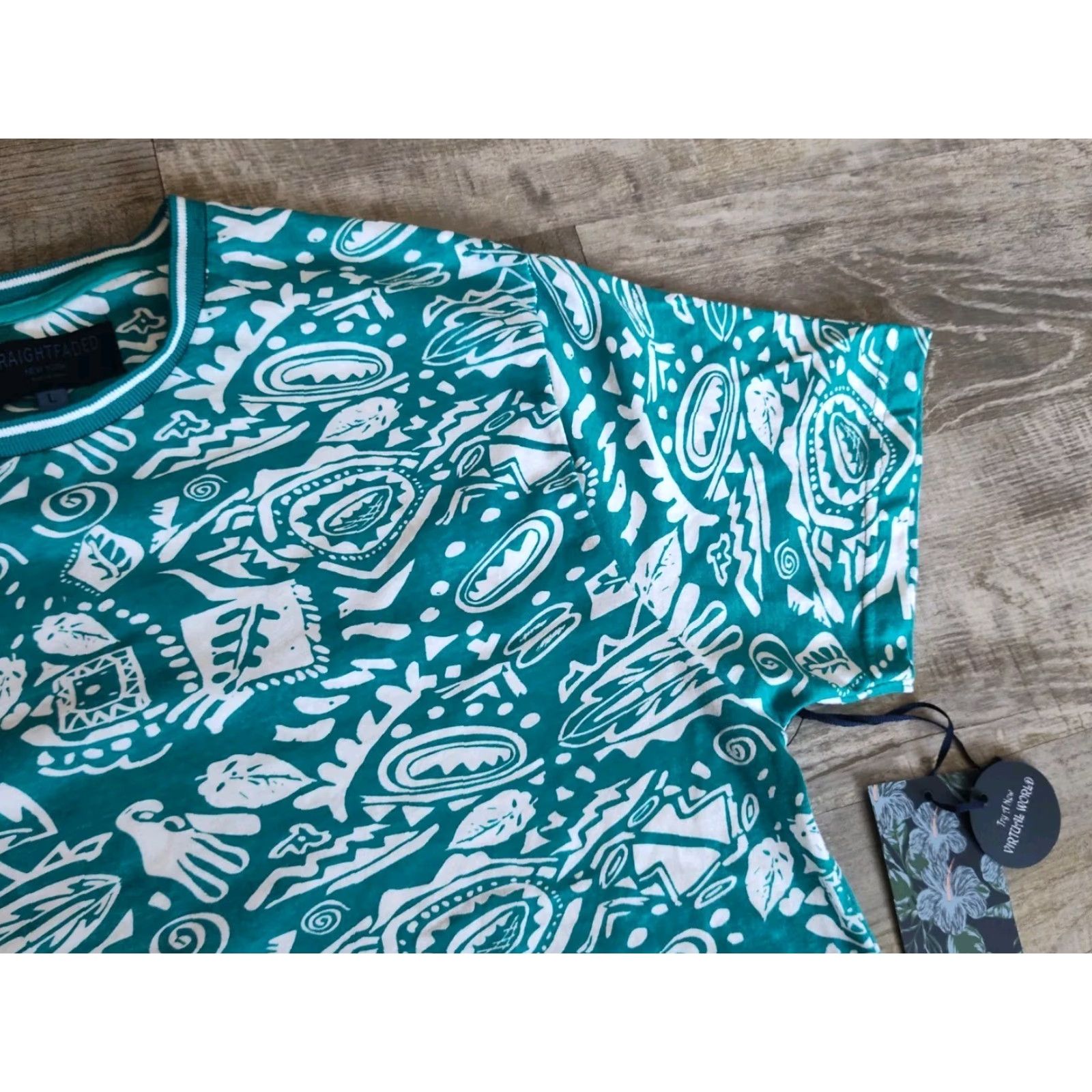 Vintage Straight Faded Men's T-Shirt Short Sleeve All Over Print Teal Regular Fit Cotton Size Large NWT Size US L / EU 52-54 / 3 - 4 Thumbnail