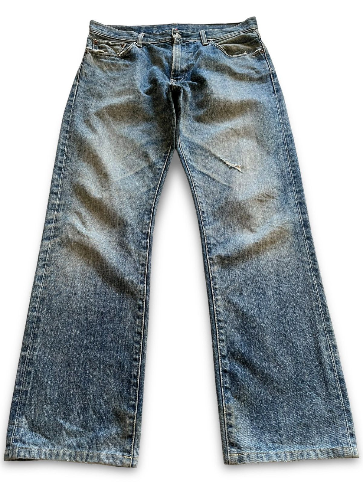 Japanese Brand Vintage Uniqlo Blue Wash Distressed Baggy Jeans 35x31 Size US 35 - 1 Thumbnail
