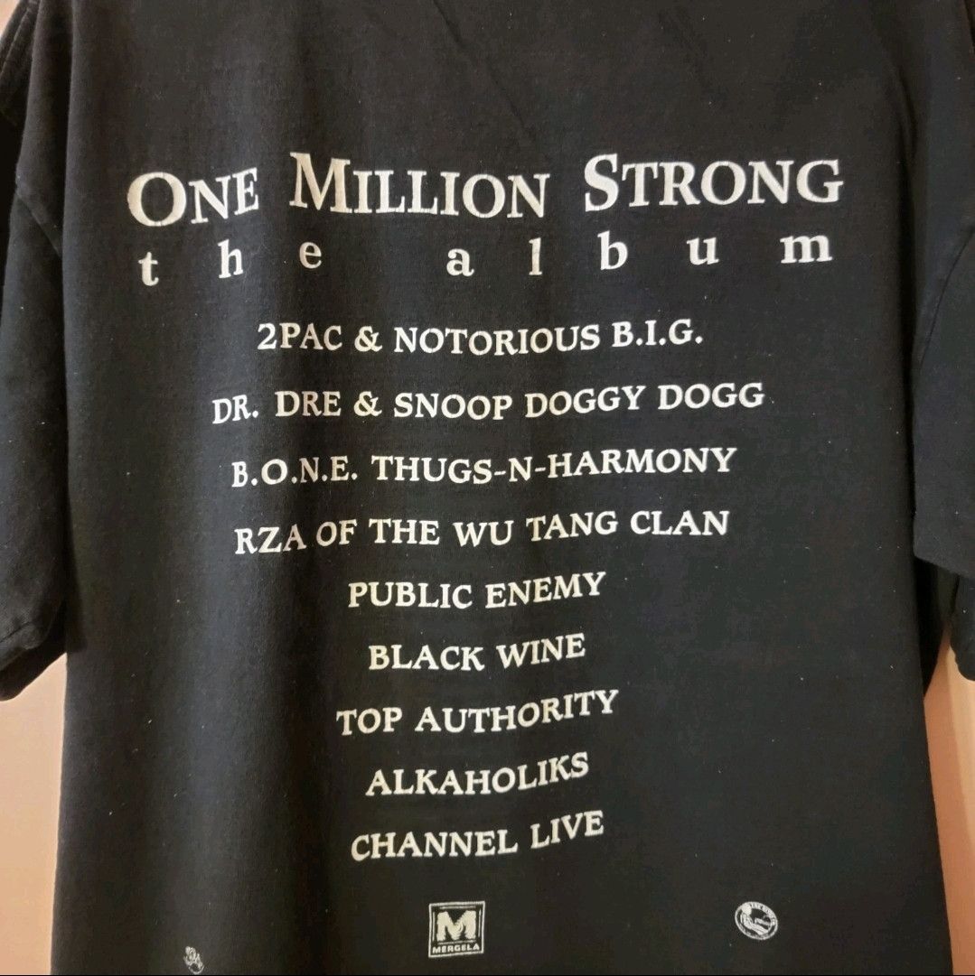 Vintage Vintage 2PAC One Million Strong Album T-shirt Public Enemy Size US XL / EU 56 / 4 - 2 Thumbnail