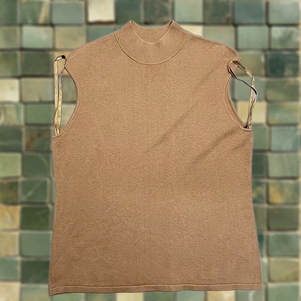 Coldwater Creek Coldwater Creek Top Womens L Tan Sleeveless Silk Blend Minimal Capsule Wardrobe Shirt Pullover KnIT Casual Mens? Size L / US 10 / IT 46 - 1 Thumbnail