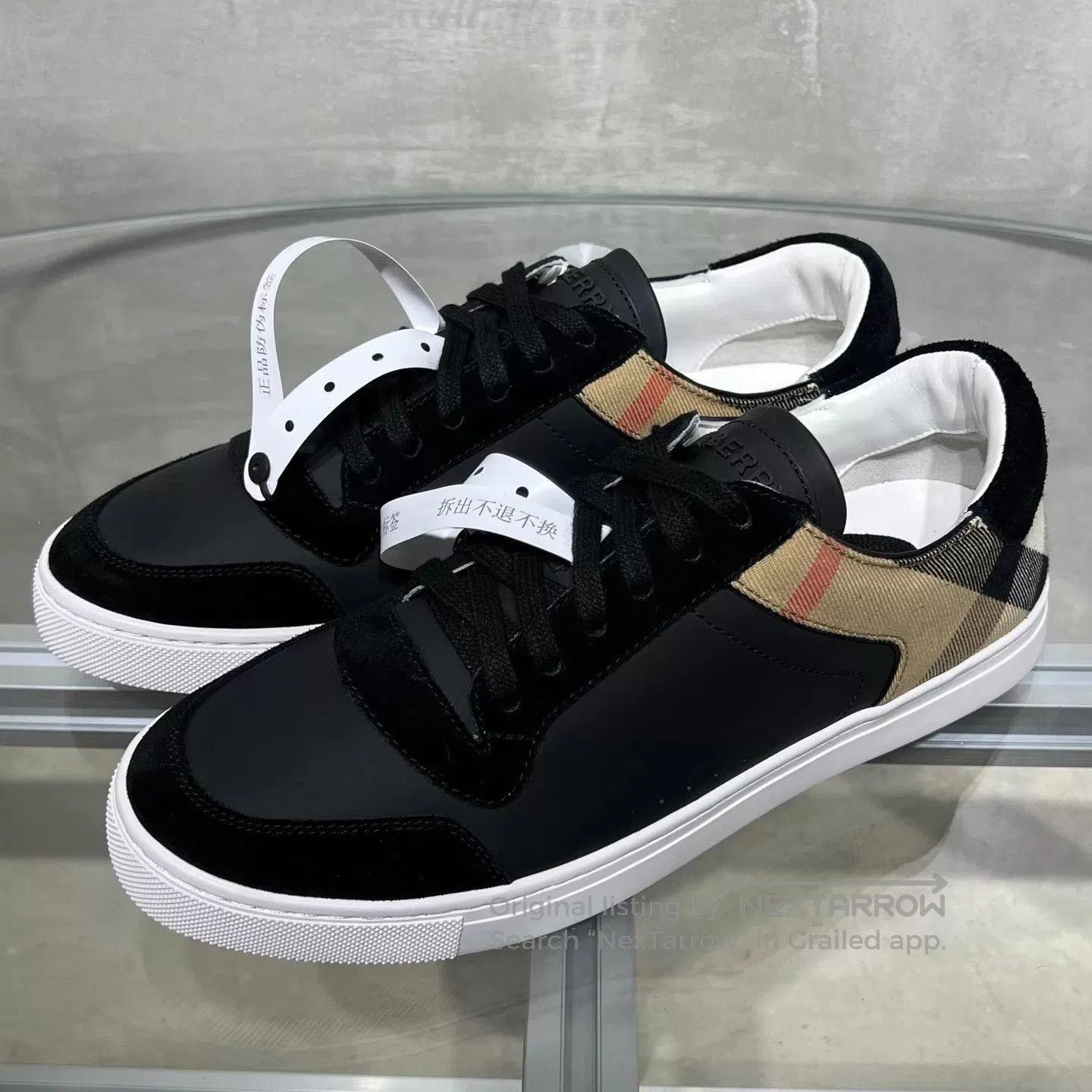 Burberry Black Low-Top Sneakers Size 9. Size US 9 / EU 42 - 2 Thumbnail