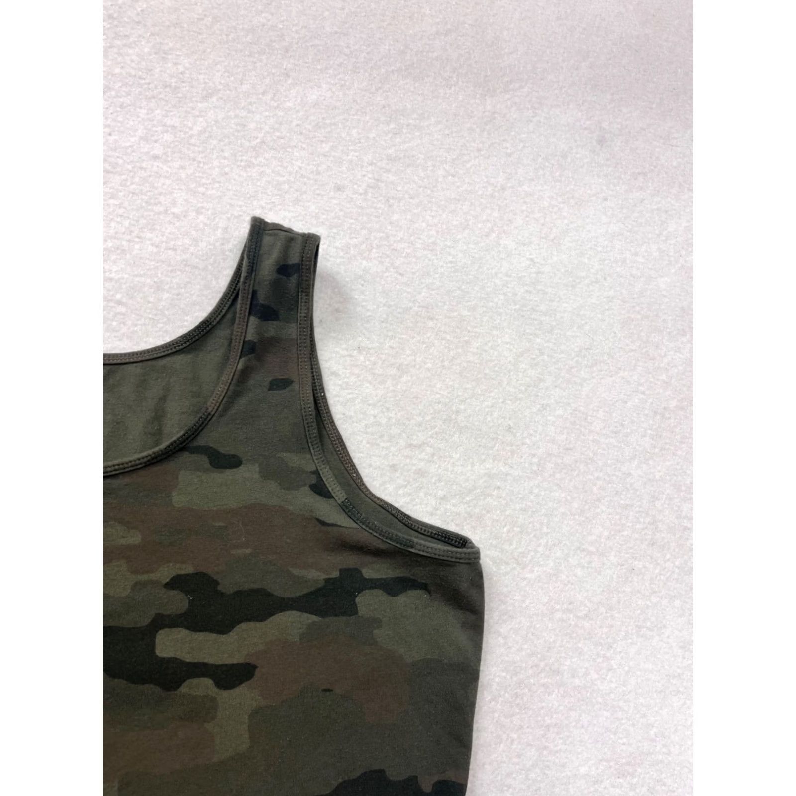 Duluth Trading Company Duluth Trading Co TankTop Womens L Camouflage Cotton Spandex Sleeveless Round Neck Green Size L / US 10 / IT 46 - 5 Thumbnail
