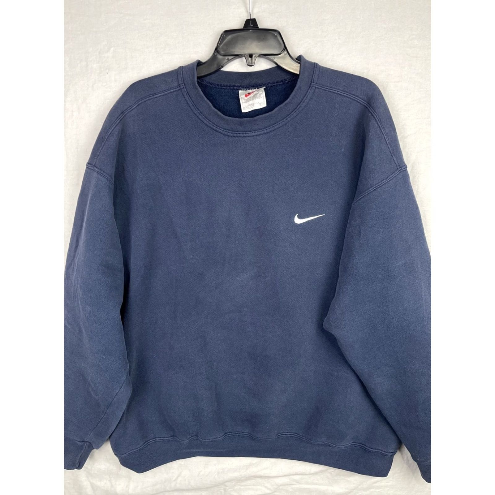 Nike VINTAGE Nike Sweatshirt Mens XL Navy Long Sleeve Crewneck Made In USA Sweatshirt Size US XL / EU 56 / 4 - 2 Thumbnail