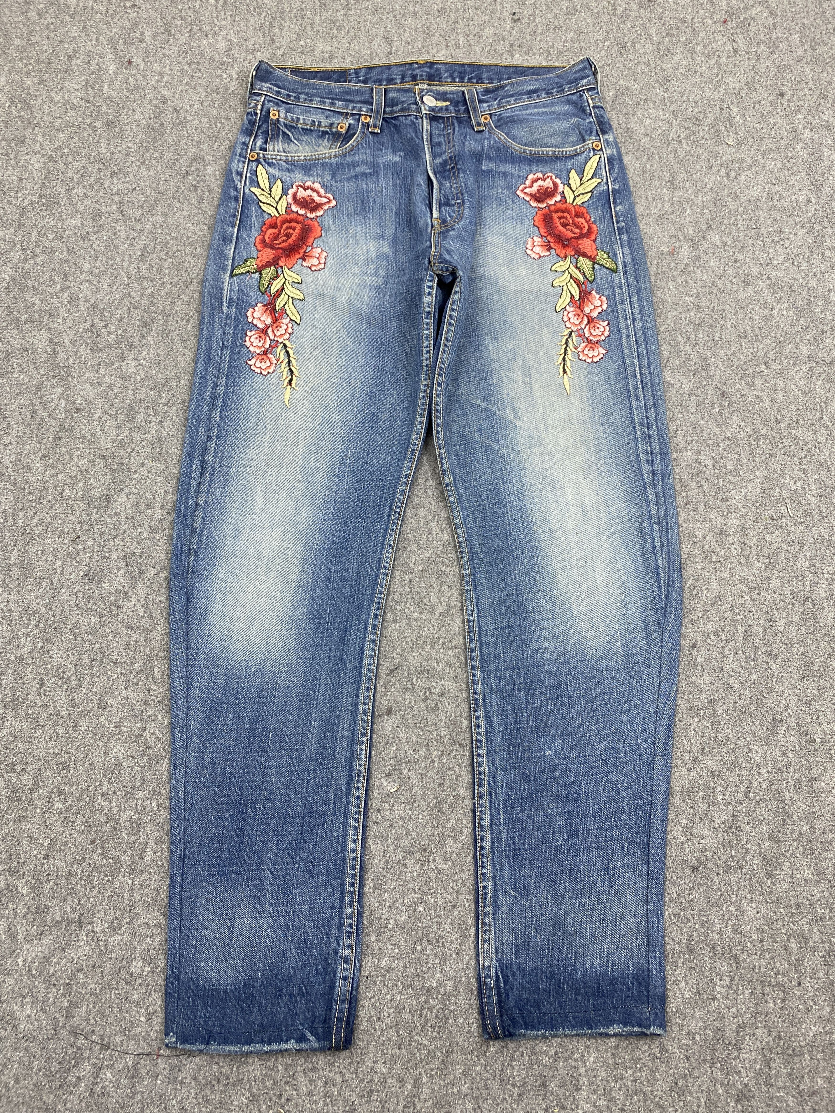 Levi's Vintage Levi's 501 Rose Custom Design Jeans DP2765 Size US 30 / EU 46 - 1 Thumbnail