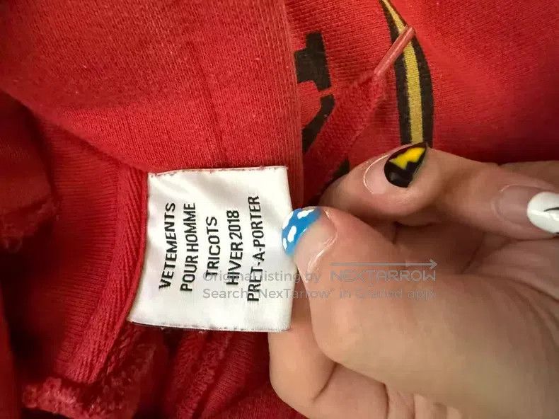Vetements VETEMENTS Asymmetrical Patchwork Red Sweatshirt Size US M / EU 48-50 / 2 - 2 Thumbnail