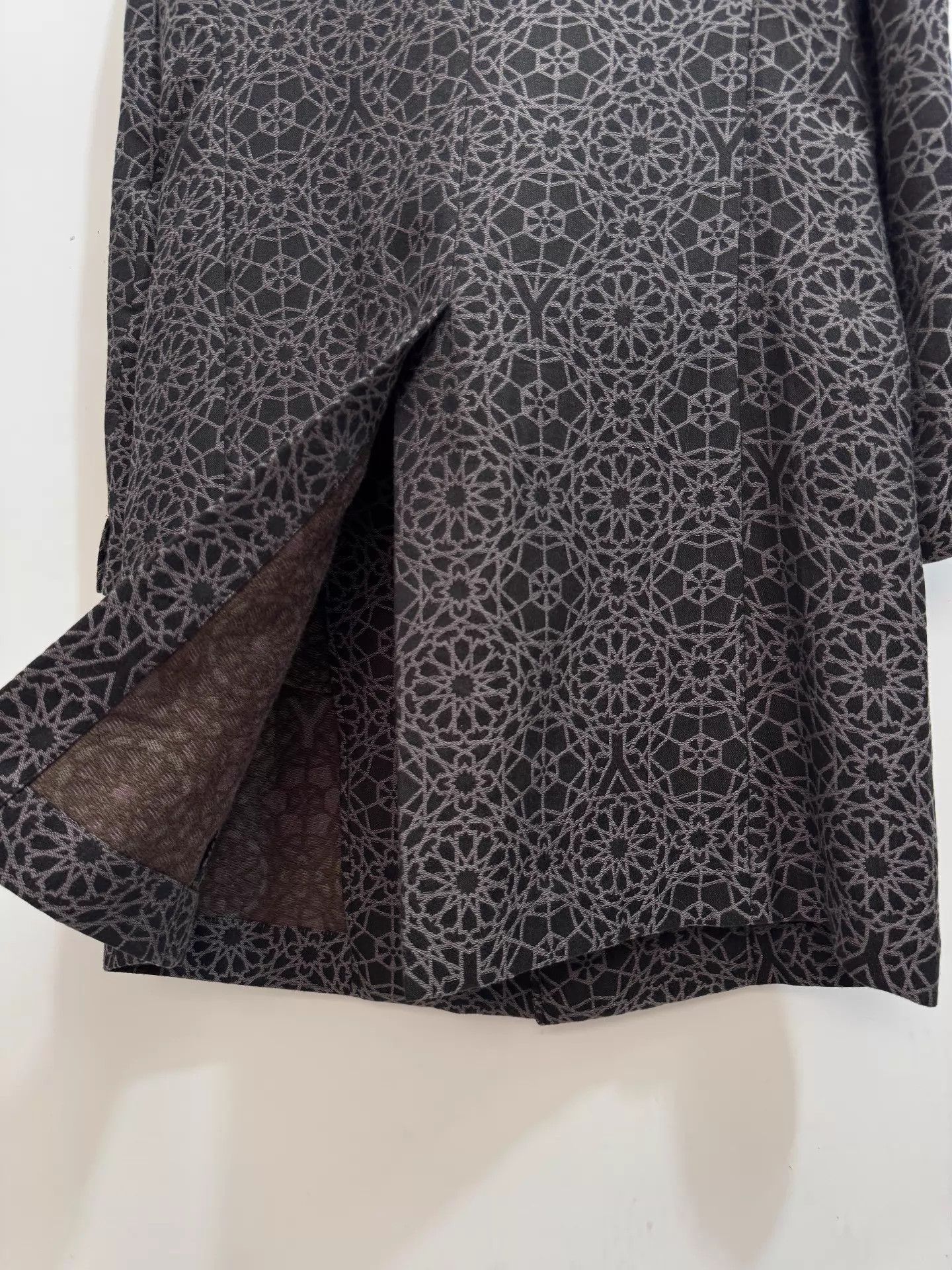 Yohji Yamamoto Yohji Yamamoto Pour Homme 2 Lightweight Open No Button Size US M / EU 48-50 / 2 - 7 Thumbnail