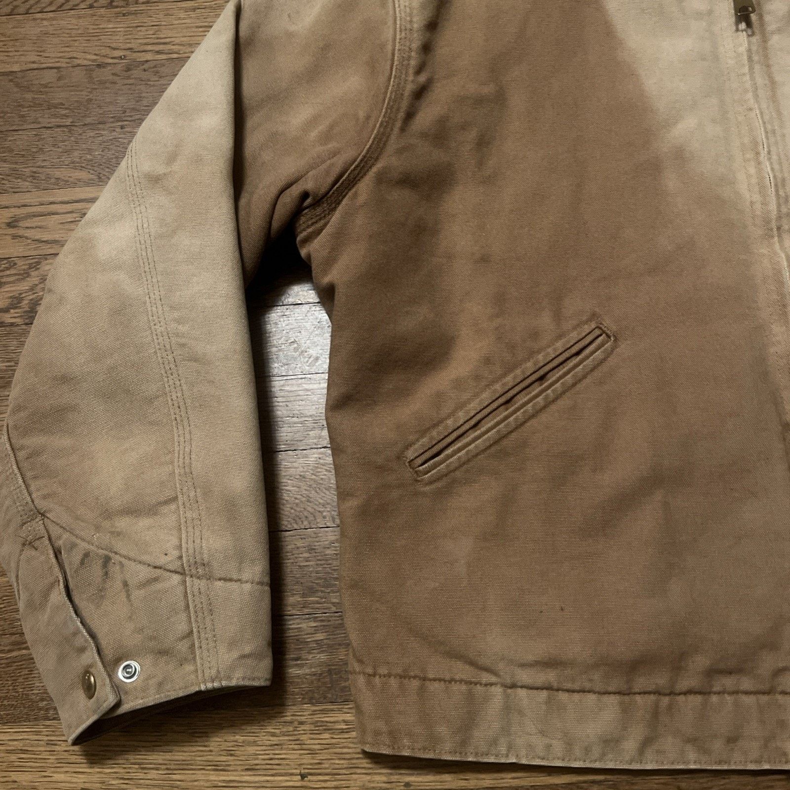 Carhartt Vintage 90s Carhartt J01 Detroit Jacket 46 Distress Faded Size US L / EU 52-54 / 3 - 8 Thumbnail