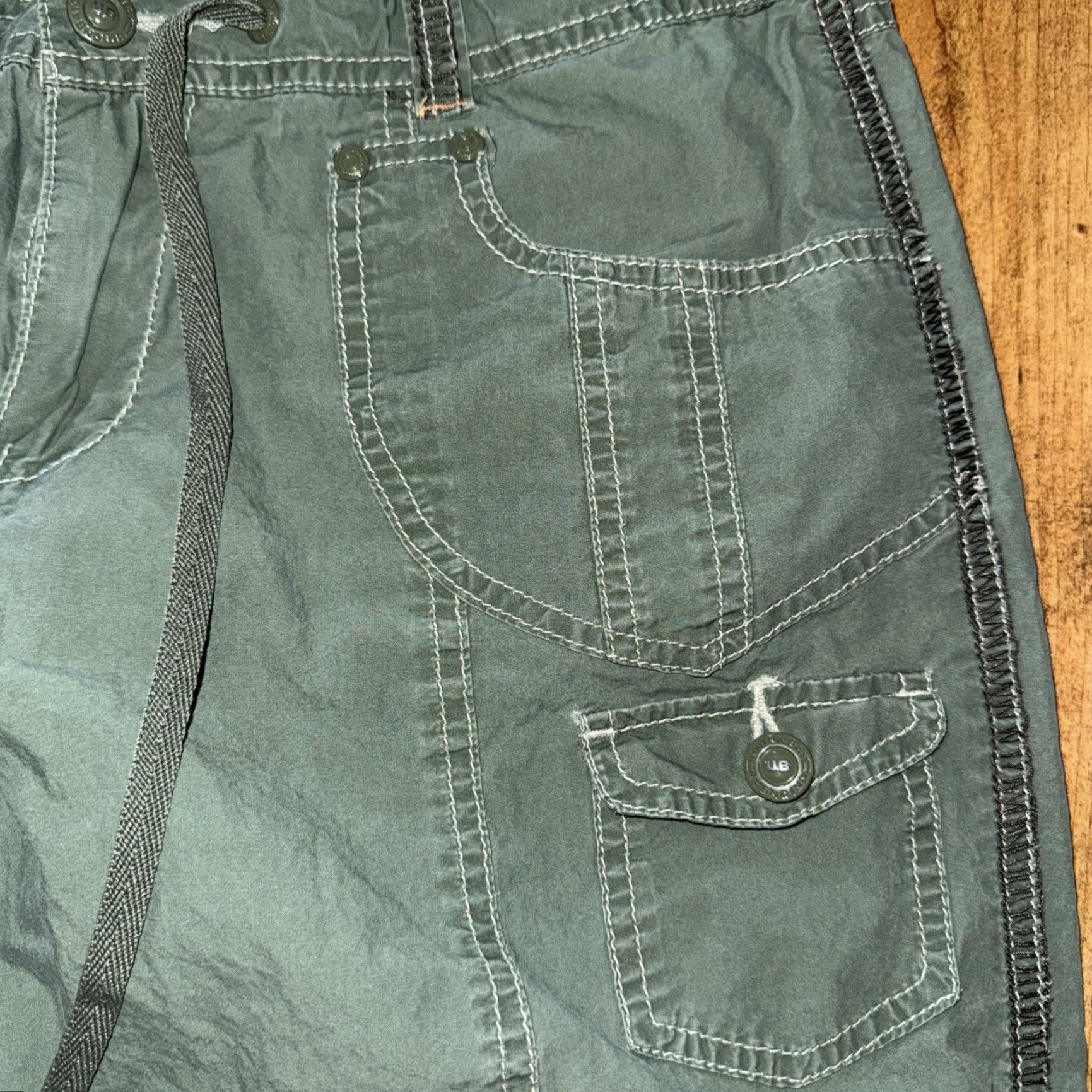 Vintage VINTAGE Union Bay Capris Pants Green Size 13 Woman Regular Pants Capris Green Union Bay Women 13 Size Size 34" / US 12 / IT 48 - 4 Thumbnail