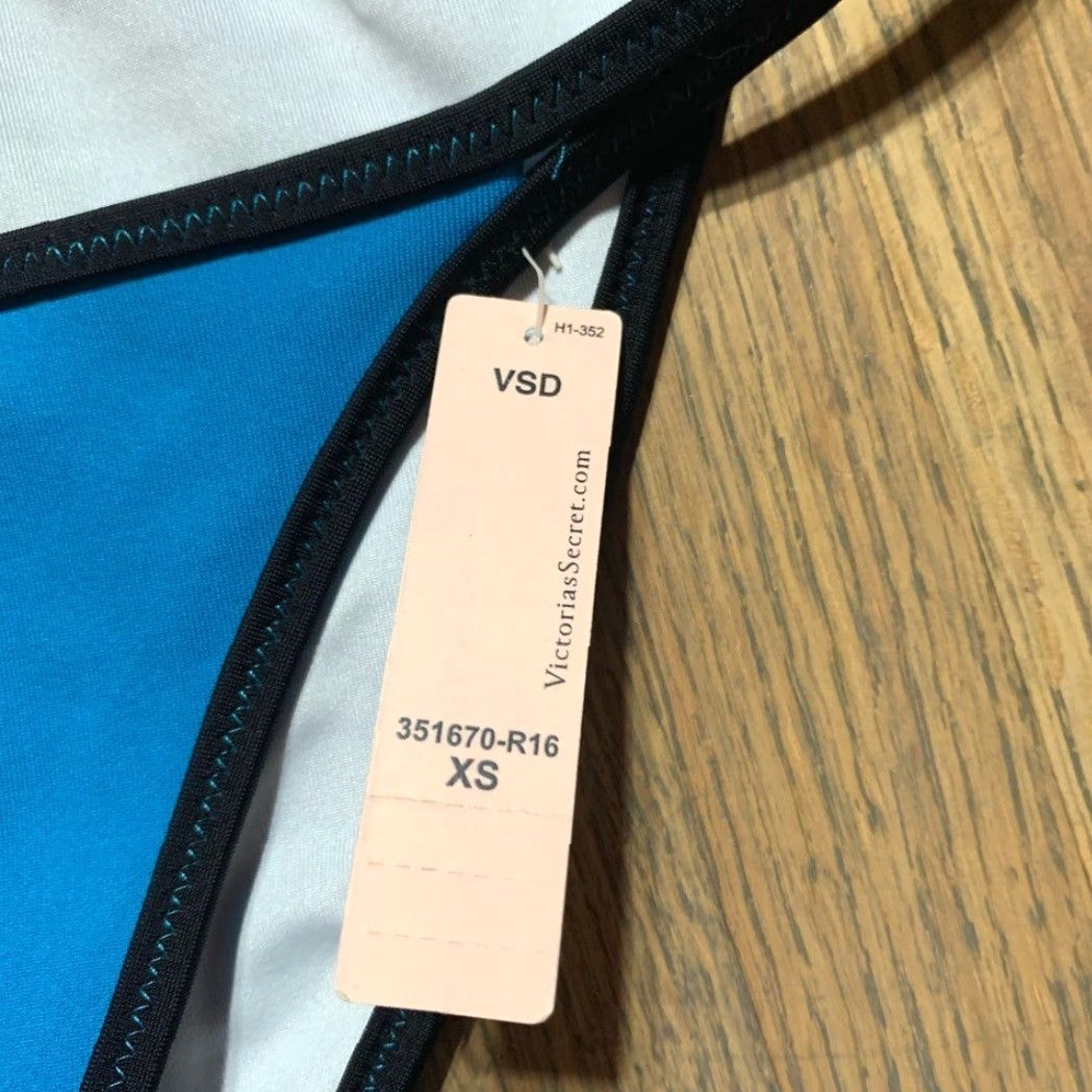 Victoria's Secret Victoria's Secret NWT bikini swim bottom Blue XS Women Cover Up Regular Size Size 26" / US 2 / IT 38 - 4 Thumbnail