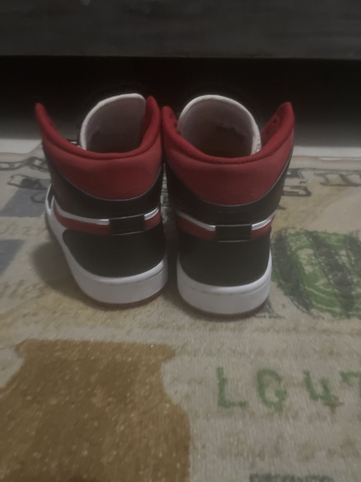 Jordan Brand jordan 1 mid Size US 9 / EU 42 - 4 Thumbnail