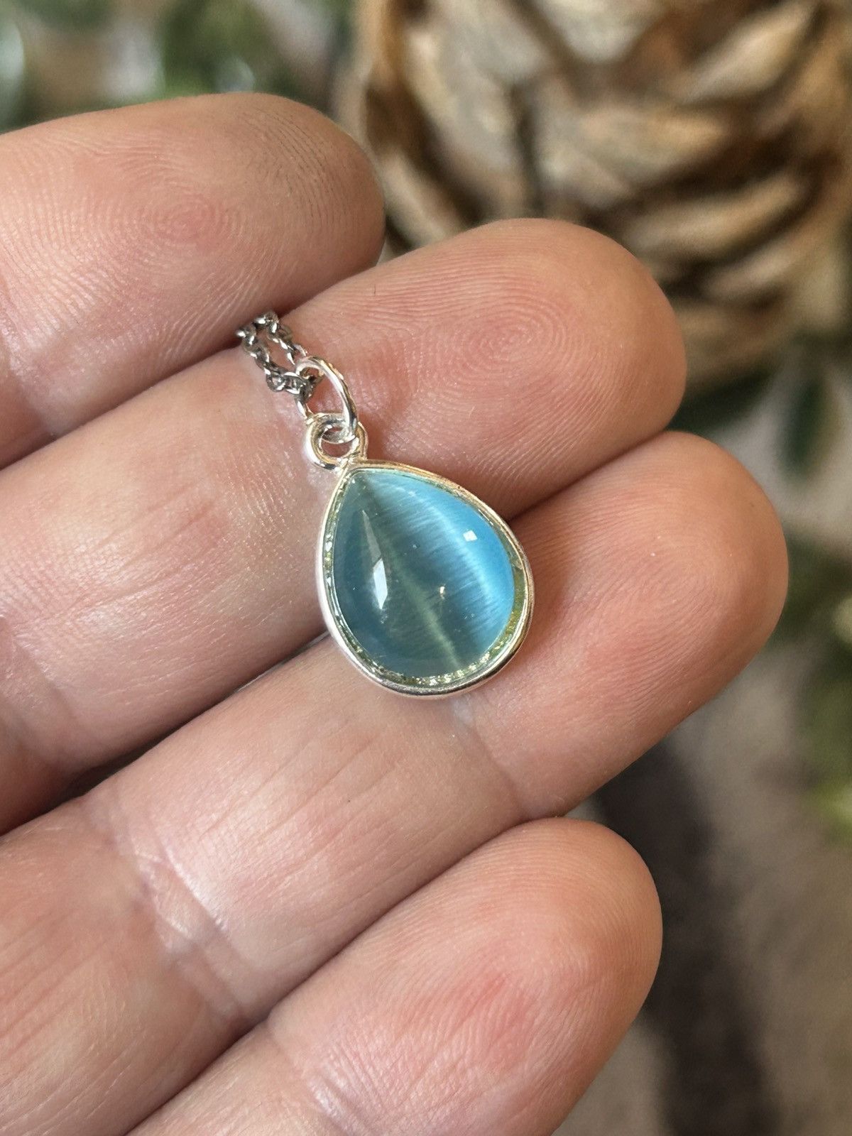 Handmade Handcrafted raindrop blue cat eye glass pendant necklace Size ONE SIZE - 5 Thumbnail