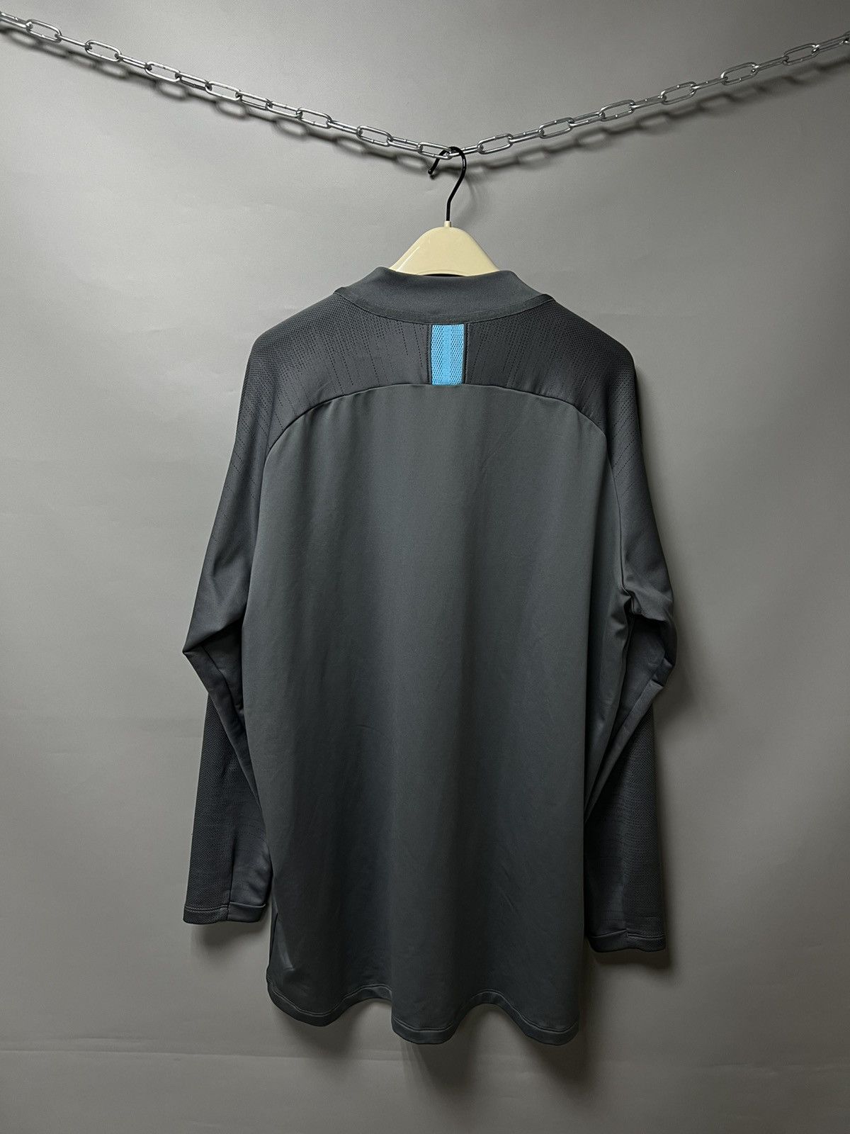 Nike Nike Tottenham Hotspur Dri Fit Long sleeve Training Shirt Size US XXL / EU 58 / 5 - 14 Thumbnail