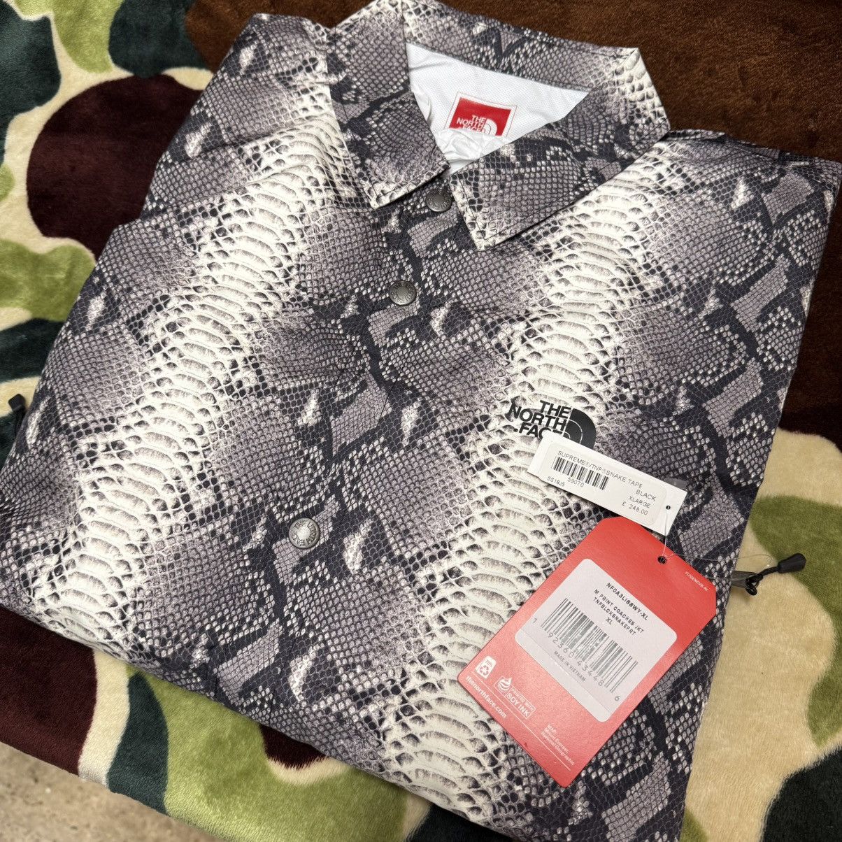 Supreme The North Face Snakeskin Taped Seam Coaches Jacket | Grailed