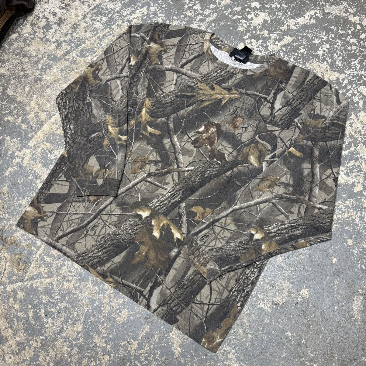 Vintage Vintage Winchester RealTree Camo Essential Pocket Long Slee Size US XL / EU 56 / 4 - 2 Thumbnail
