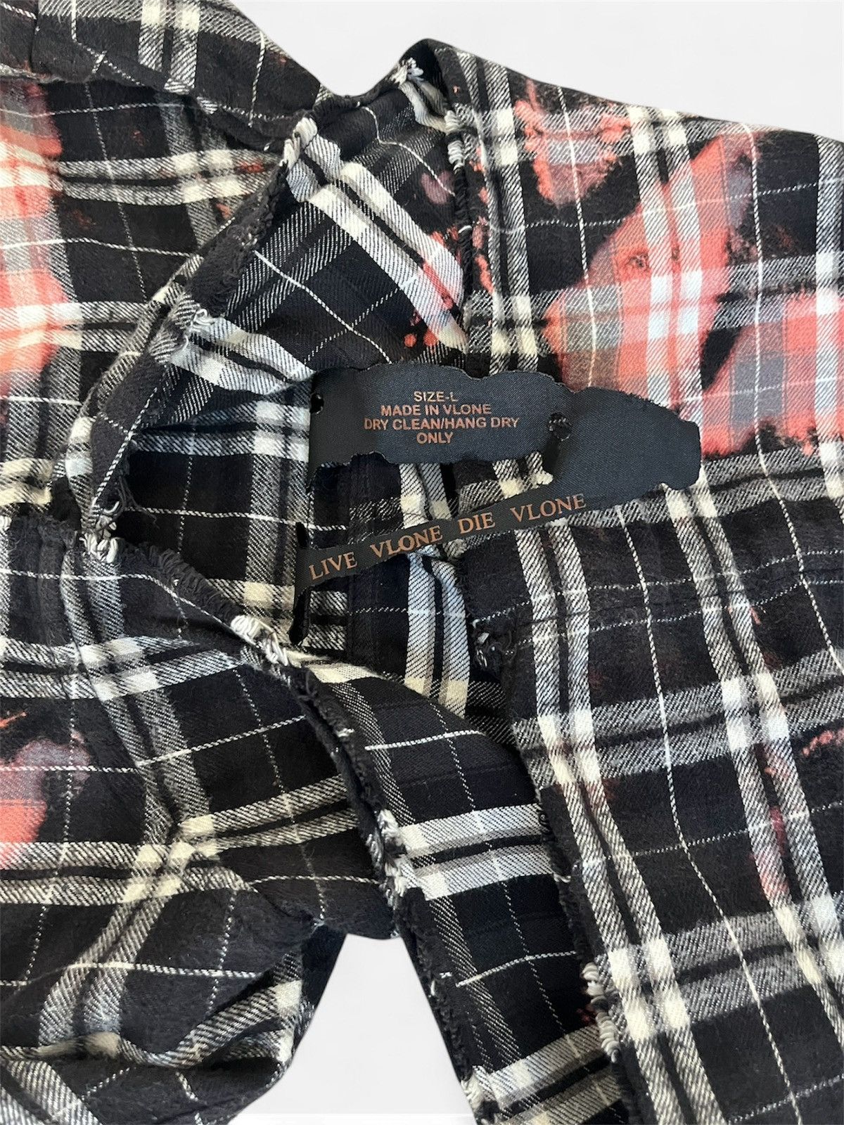 Vlone Ss18 vlone bleached flannel Size US L / EU 52-54 / 3 - 3 Thumbnail