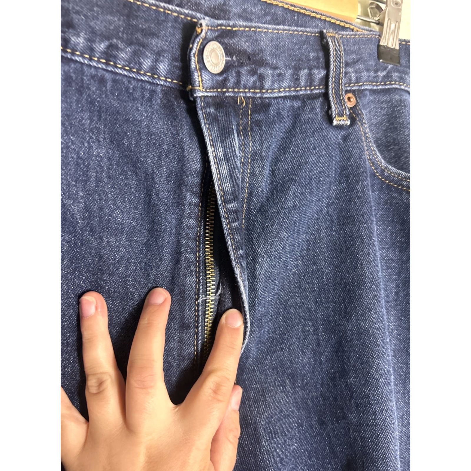 Levi's Levi's 505 Jeans Dark Wash Blue 40x30 Straight Mens Regular Size 40 Inseam 30 Color Blue Area Jeans Size US 40 / EU 56 - 6 Thumbnail
