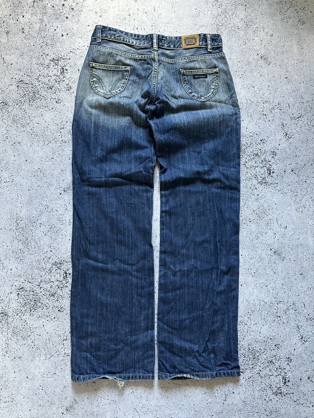 Dolce & Gabbana Vintage Dolce & Gabbana Metal Logo Washed Denim Jeans Y2K USA Size US 32 / EU 48 - 2 Thumbnail