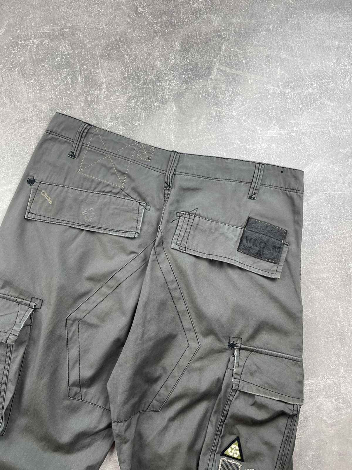 Volcom Volcom Cargo Pants Green Utility Workwear Y2K Outdoor Skater Size US 31 - 5 Thumbnail