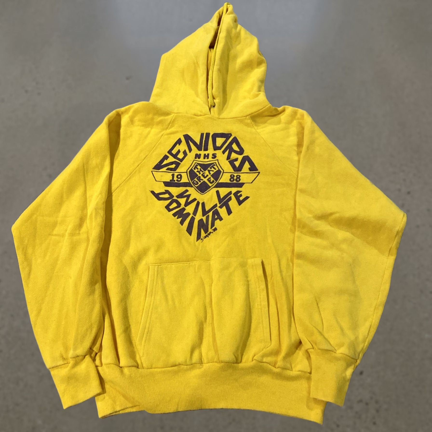 Tultex VINTAGE Raglan Sweatshirt Hoodie Yellow Small Size US S / EU 44-46 / 1 - 1 Thumbnail