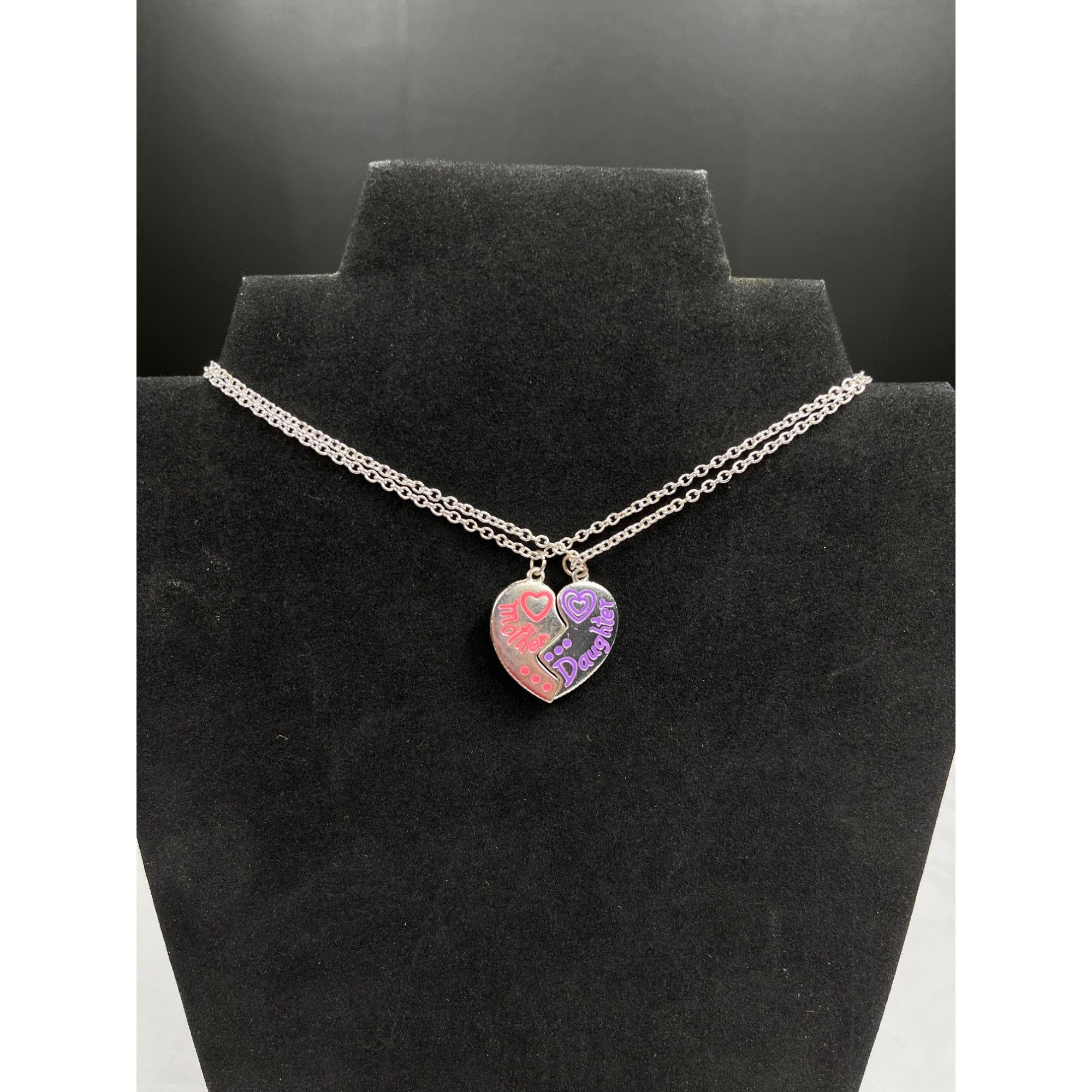Other Mother and Daughter Heart Pendant Necklace Set SKU 055 Size ONE SIZE - 1 Thumbnail