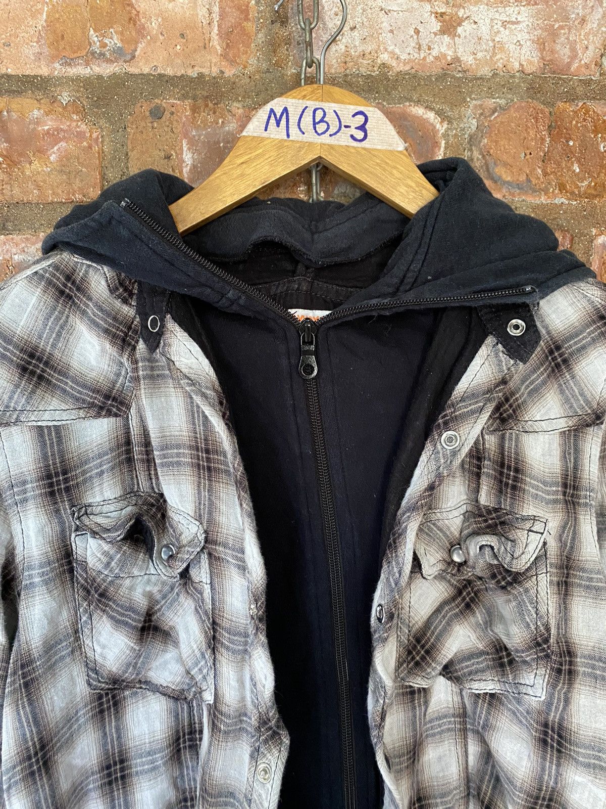 5351 POUR LES HOMMES 2000s Nicole Hybrid shadow Flannel removable hoodie Size US M / EU 48-50 / 2 - 5 Thumbnail