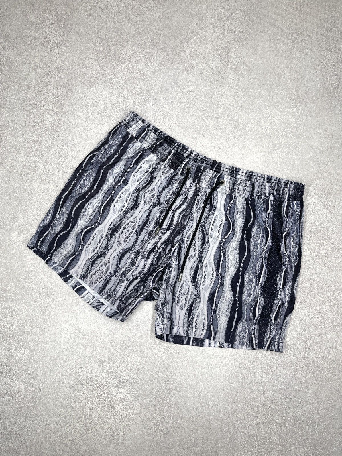 Carlo Colucci CARLO COLUCCI COOGI Style Pattern Swim Shorts Black/Gray Size US 36 / EU 52 - 1 Thumbnail