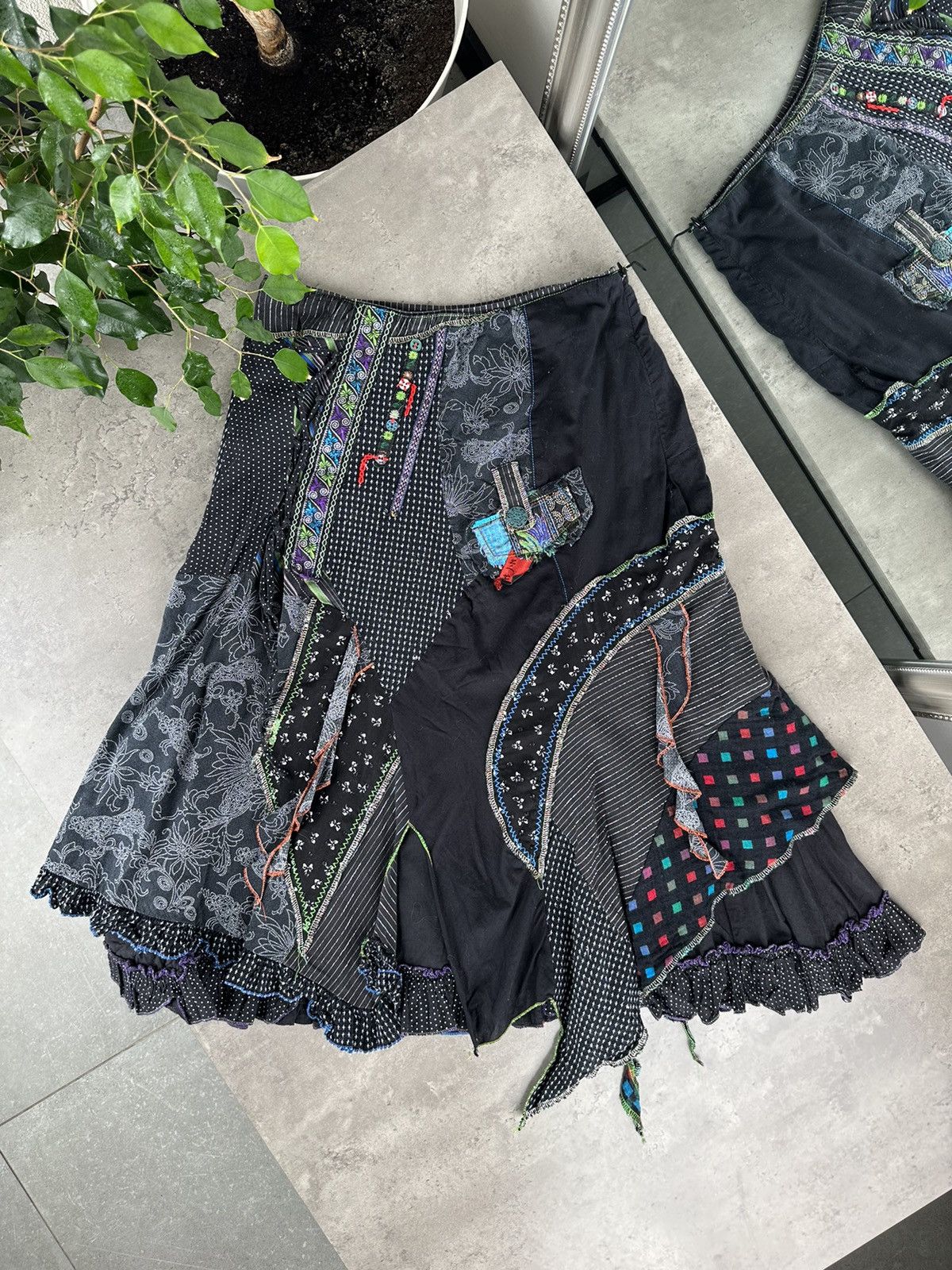 image of Avant Garde x Vintage Multicolour Asymmetrical Midi Skirt, Women's (Size 26)