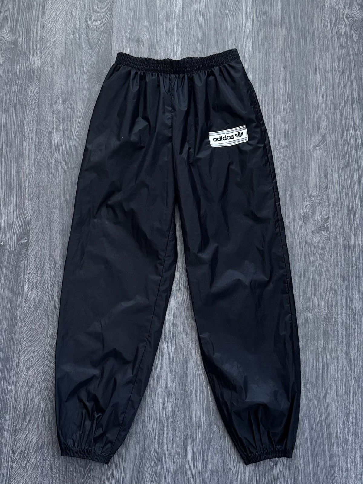 Adidas 90s Vintage Adidas Rain Track Pants Size US 32 / EU 48 - 1 Thumbnail