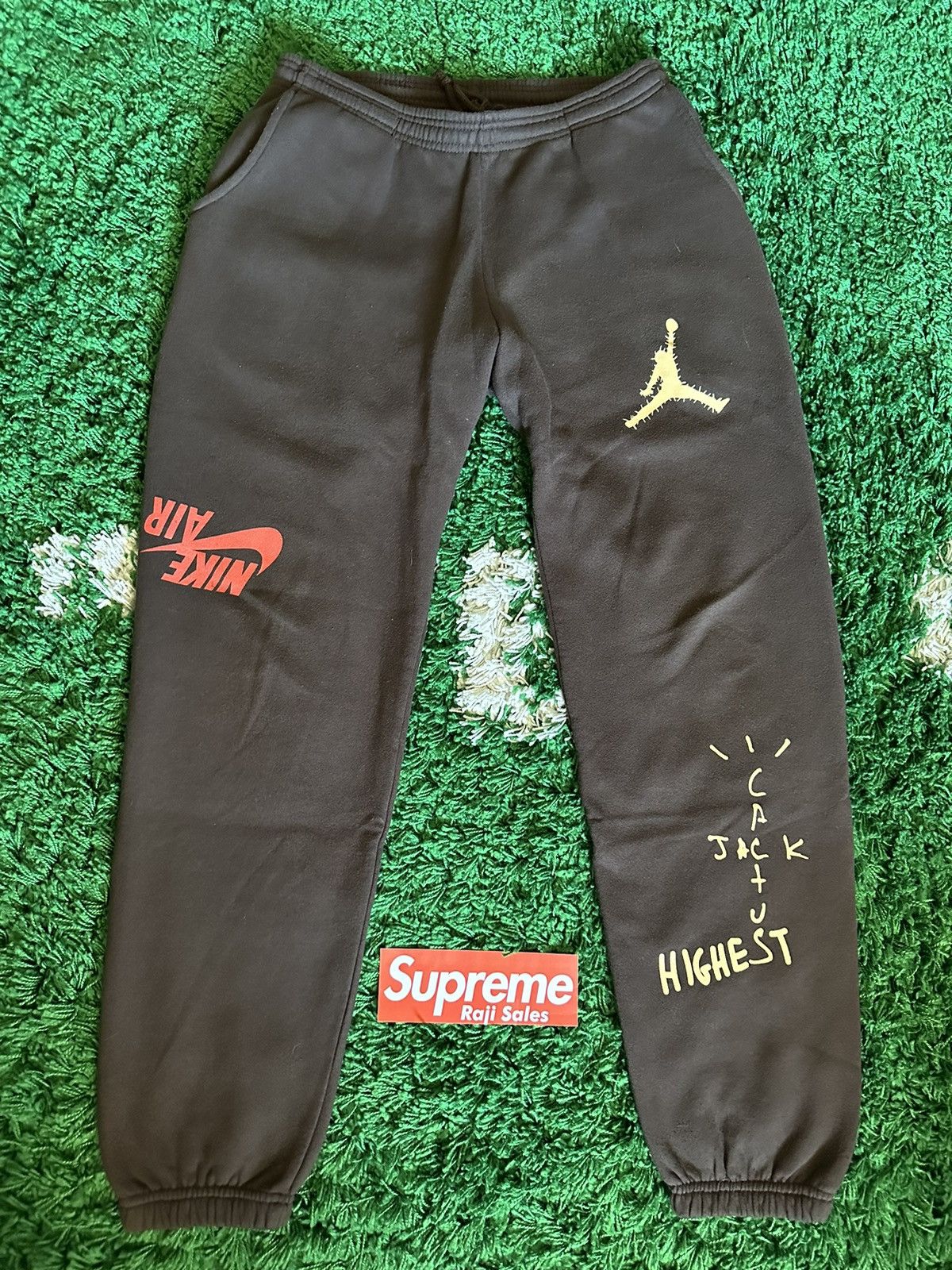 Travis Scott Travis Scott Jordan Highest Sweatpants Brown Size Medium |  Grailed