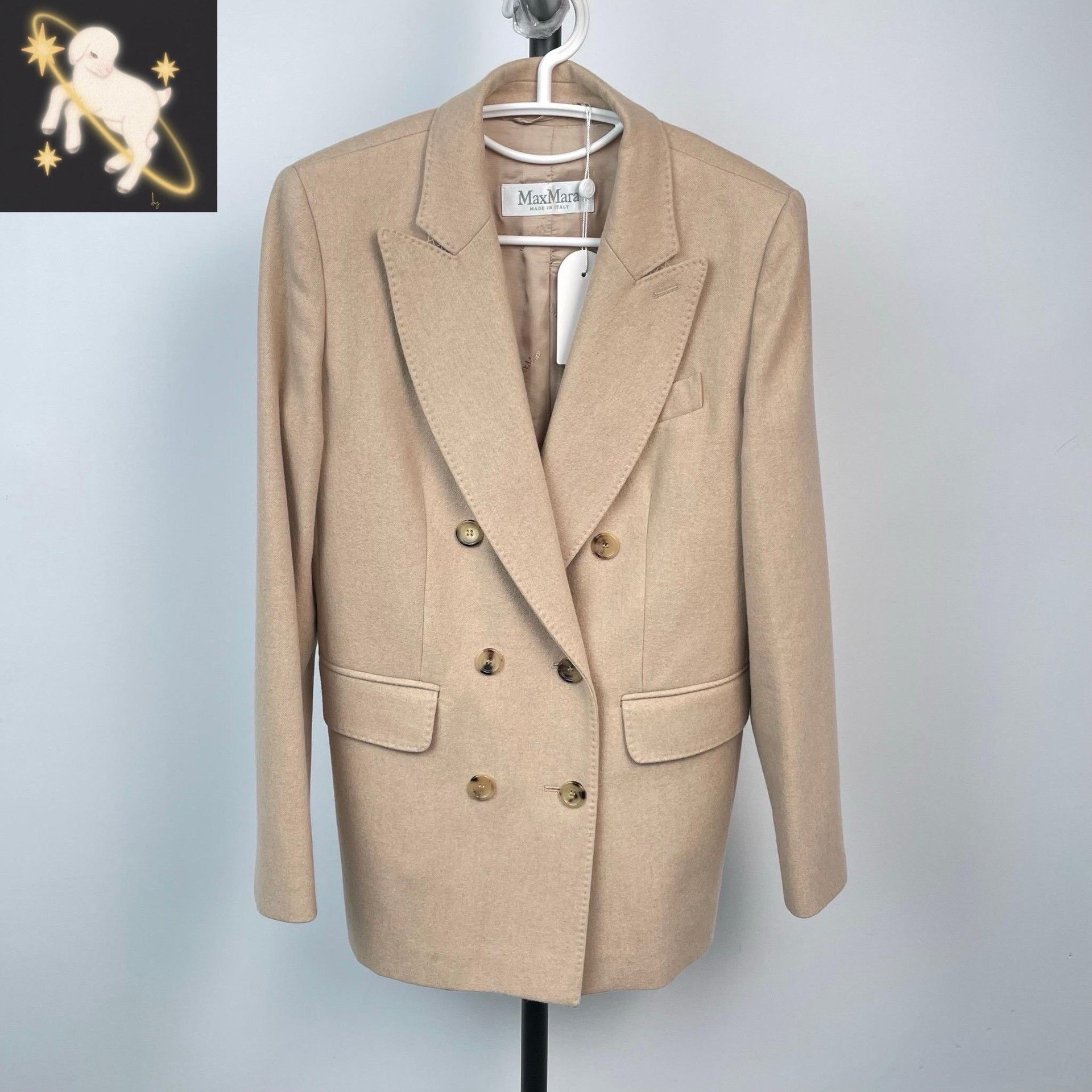 Max Mara Max Mara Beige Jacket 40 Women Size M / US 6-8 / IT 42-44 - 1 Thumbnail