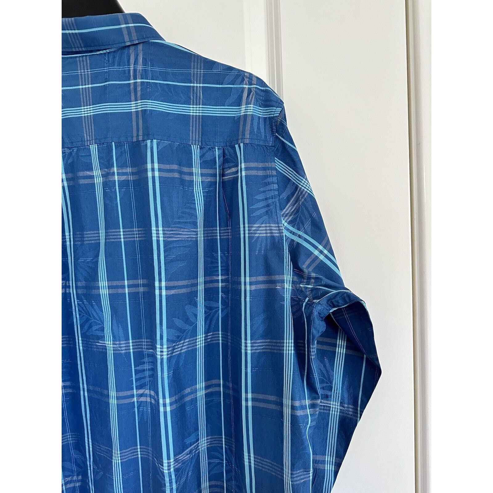 Tommy Bahama Tommy Bahamas Blue Teal Plaid Hawaiian Men’s Shirt Size XL Size US XL / EU 56 / 4 - 13 Thumbnail