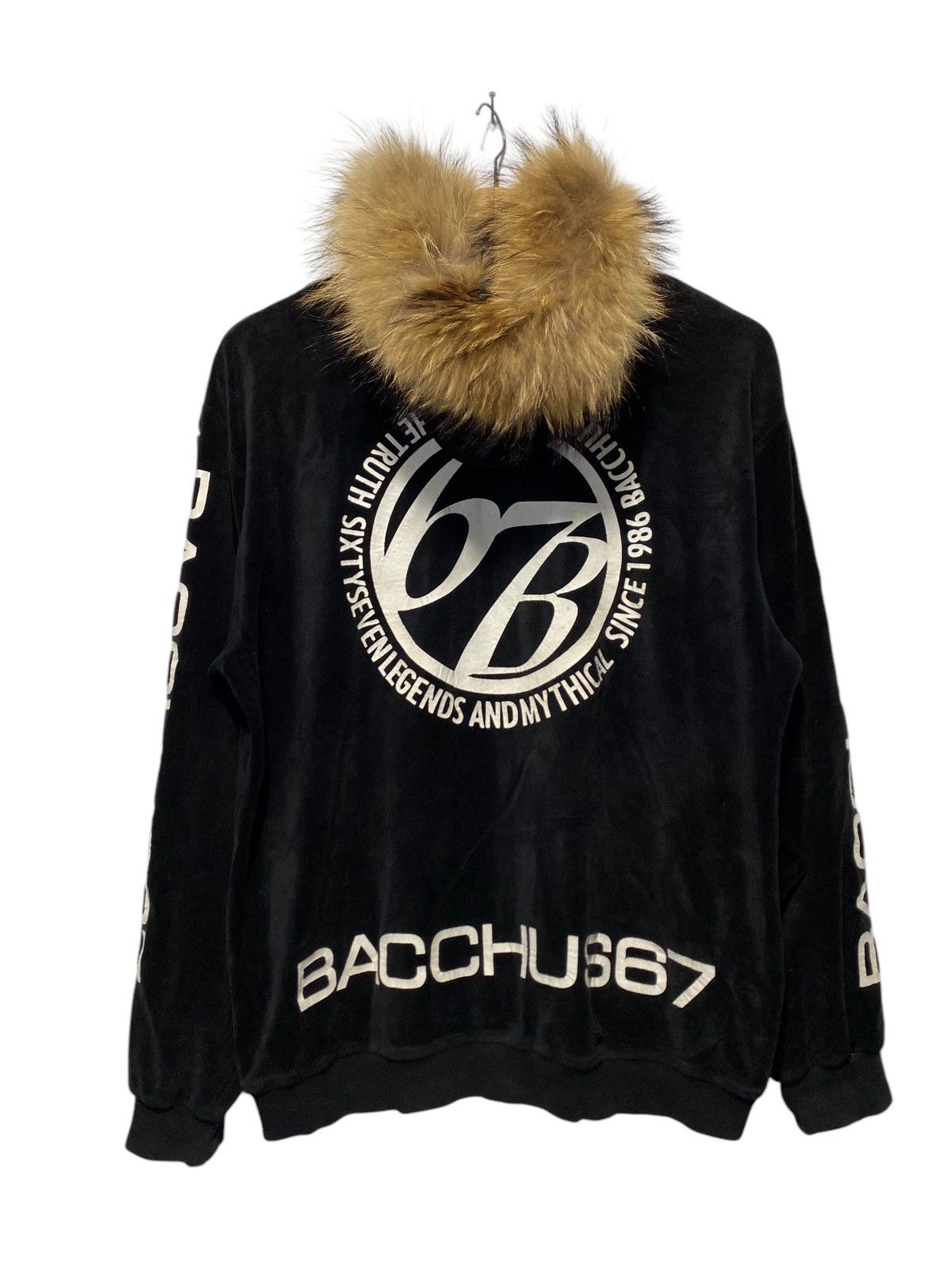 Japanese Brand Japanese M Board velvet Fur Hoodie Lgb if6was9 style Size US M / EU 48-50 / 2 - 7 Thumbnail