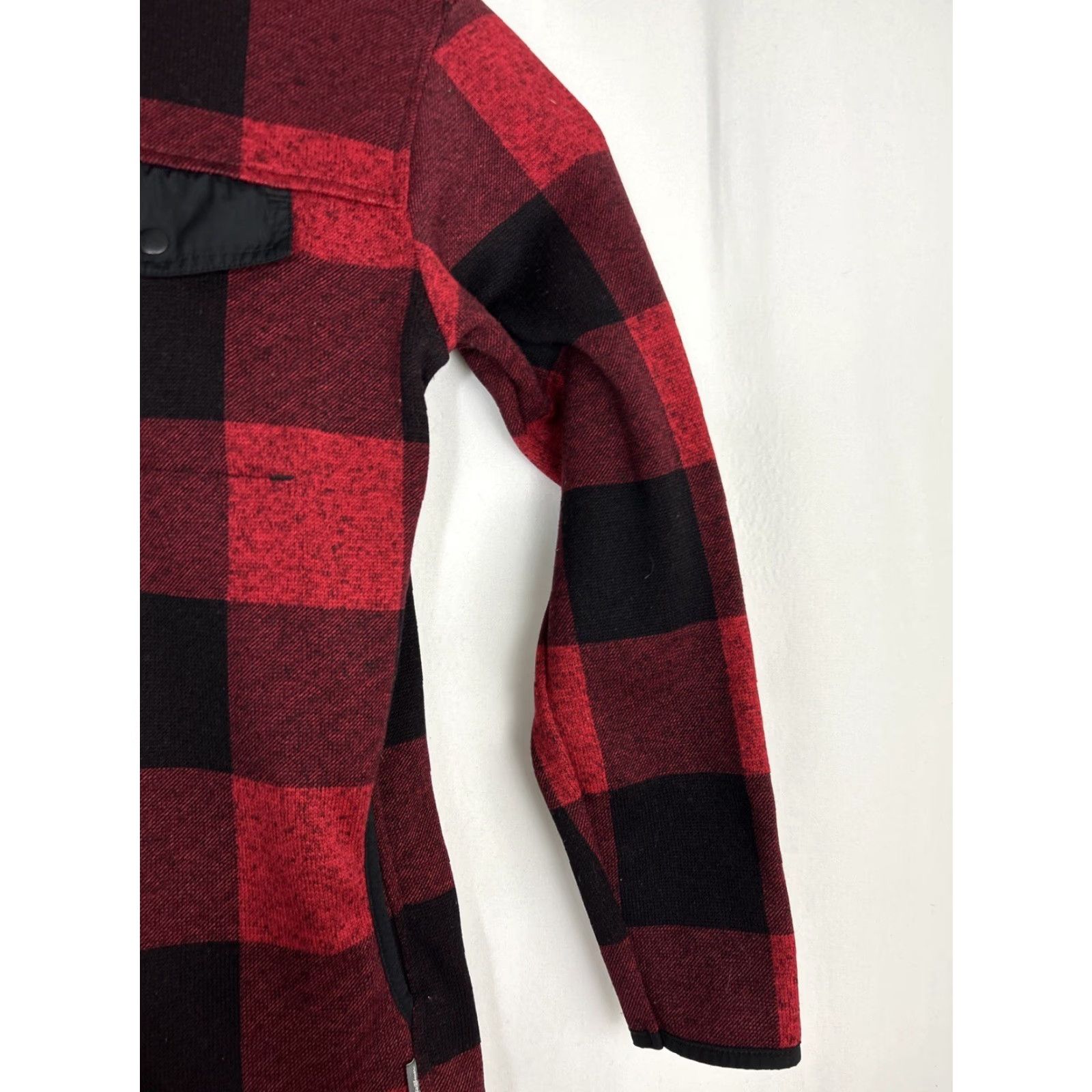 Eddie Bauer Eddie Bauer Womens XS Sweater Plaid 1/4 Snap Pullover Black Red Lumberjack (Colorful) Womens XS Pullover Sweater Size XS / US 0-2 / IT 36-38 - 4 Thumbnail