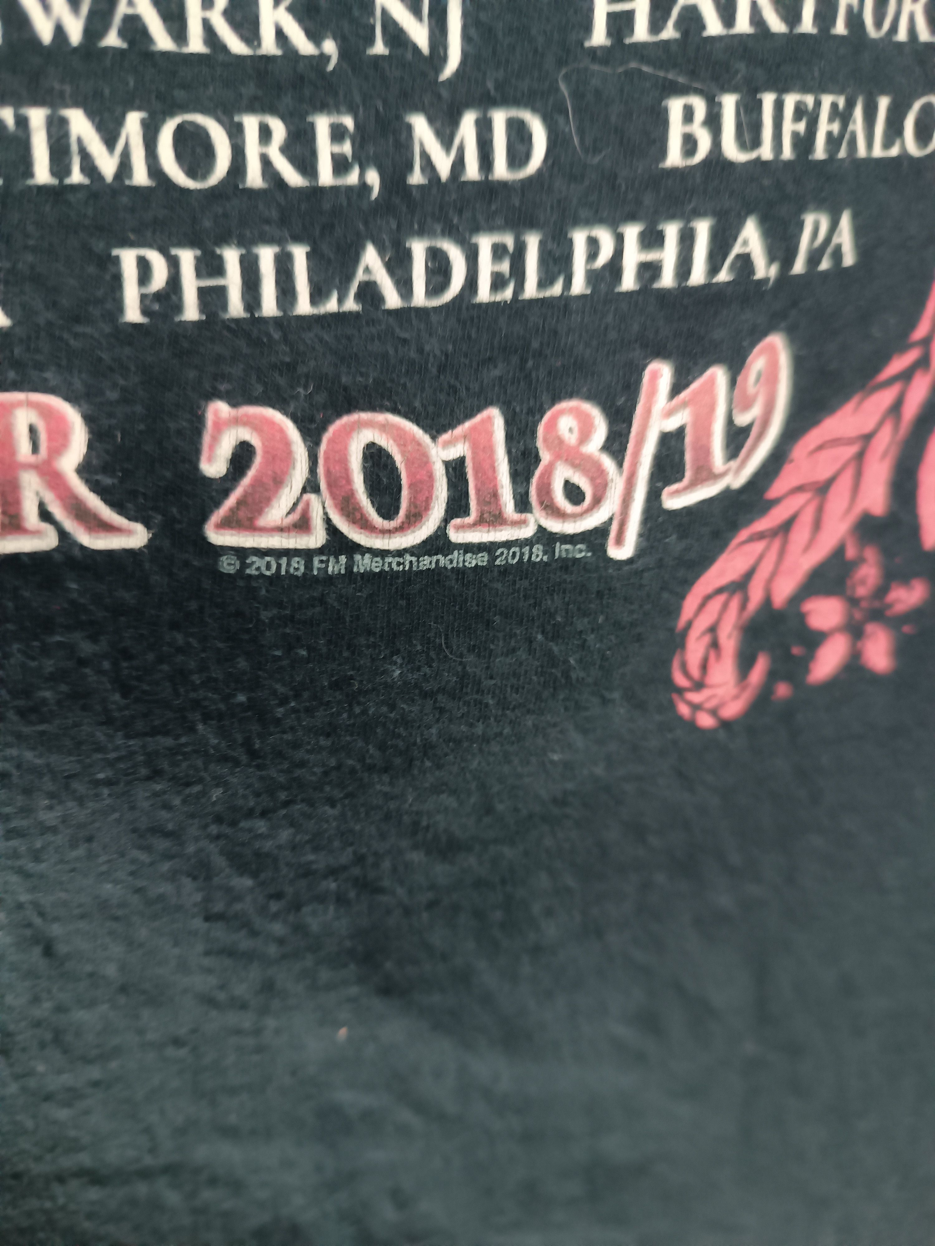 Band Tees VINTAGE 2018 FLEETWOOD MAC IN CONCERT TEE led eagles floyd Size US L / EU 52-54 / 3 - 19 Thumbnail