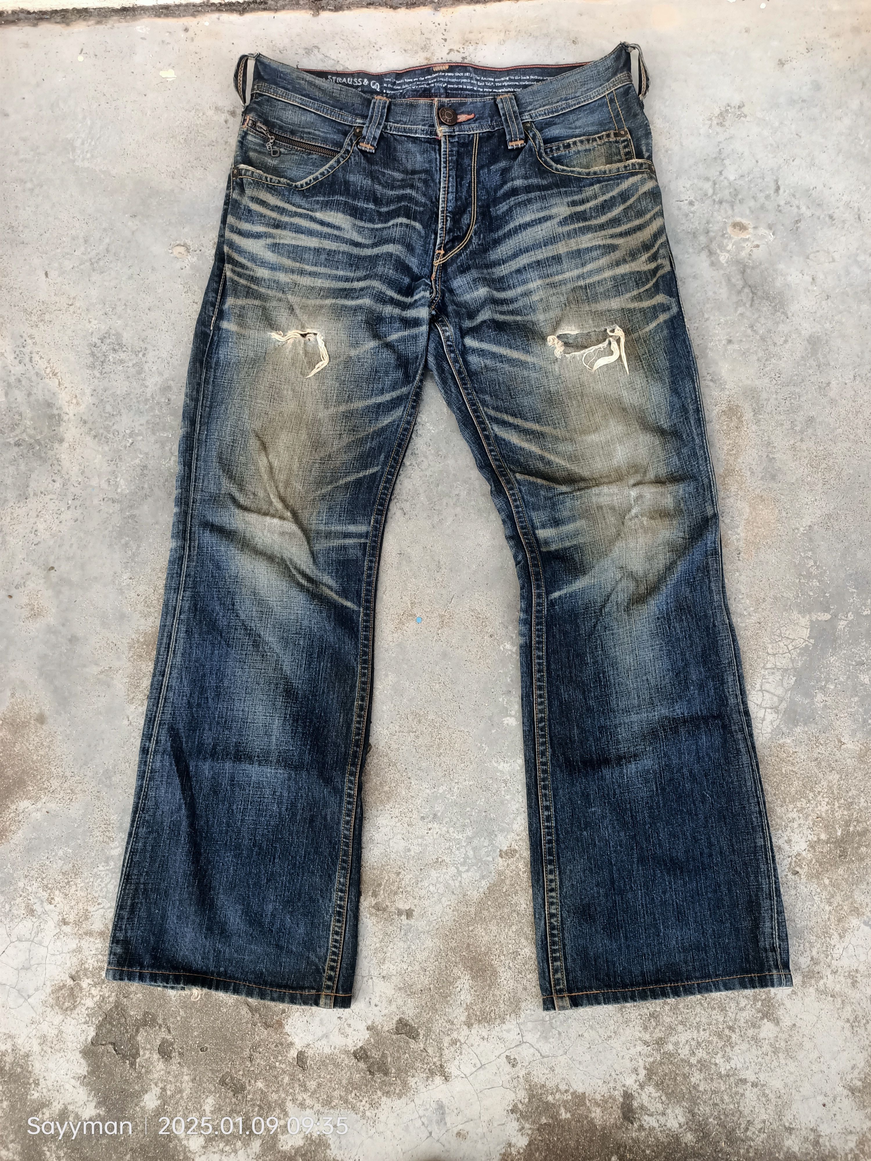 Japanese Brand × Levi's × Vintage Vintage 90s Levis 507 Vintage Y2K Boot Cut Retro Denim Pants Size US 32 / EU 48 - 1 Thumbnail