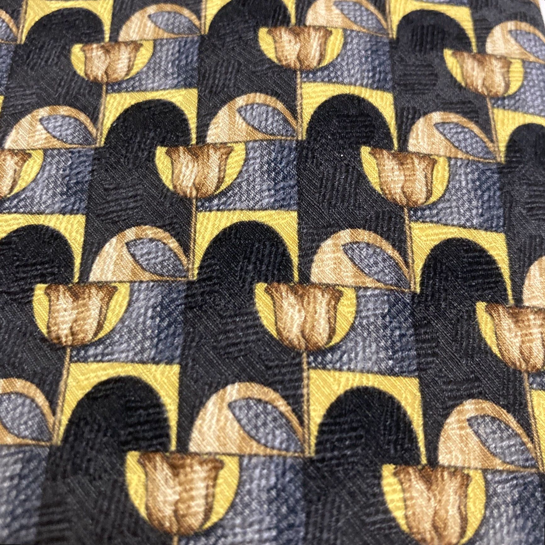 Ermenegildo Zegna ERMENEGILDO ZEGNA Men's Necktie 100% Silk ITALY Luxury Geometric Black Gold GUC Size ONE SIZE - 2 Thumbnail