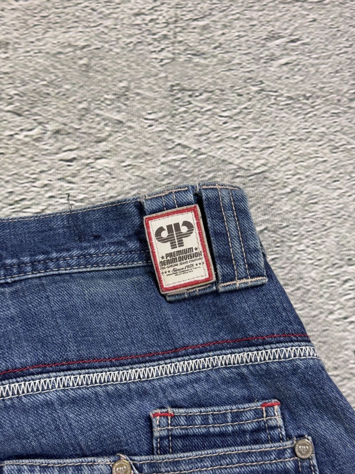 Pelle Pelle Pelle Pelle vintage stone washed blue jeans Y2K baggy denim Size US 32 / EU 48 - 14 Thumbnail