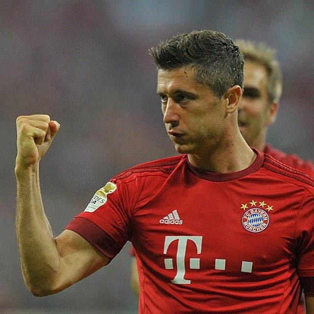 Adidas × Vintage BAYERN ADIDAS 2015/2016 FOOTBALL HOME JERSEY #9 LEWANDOWSKI Size US XL / EU 56 / 4 - 16 Thumbnail