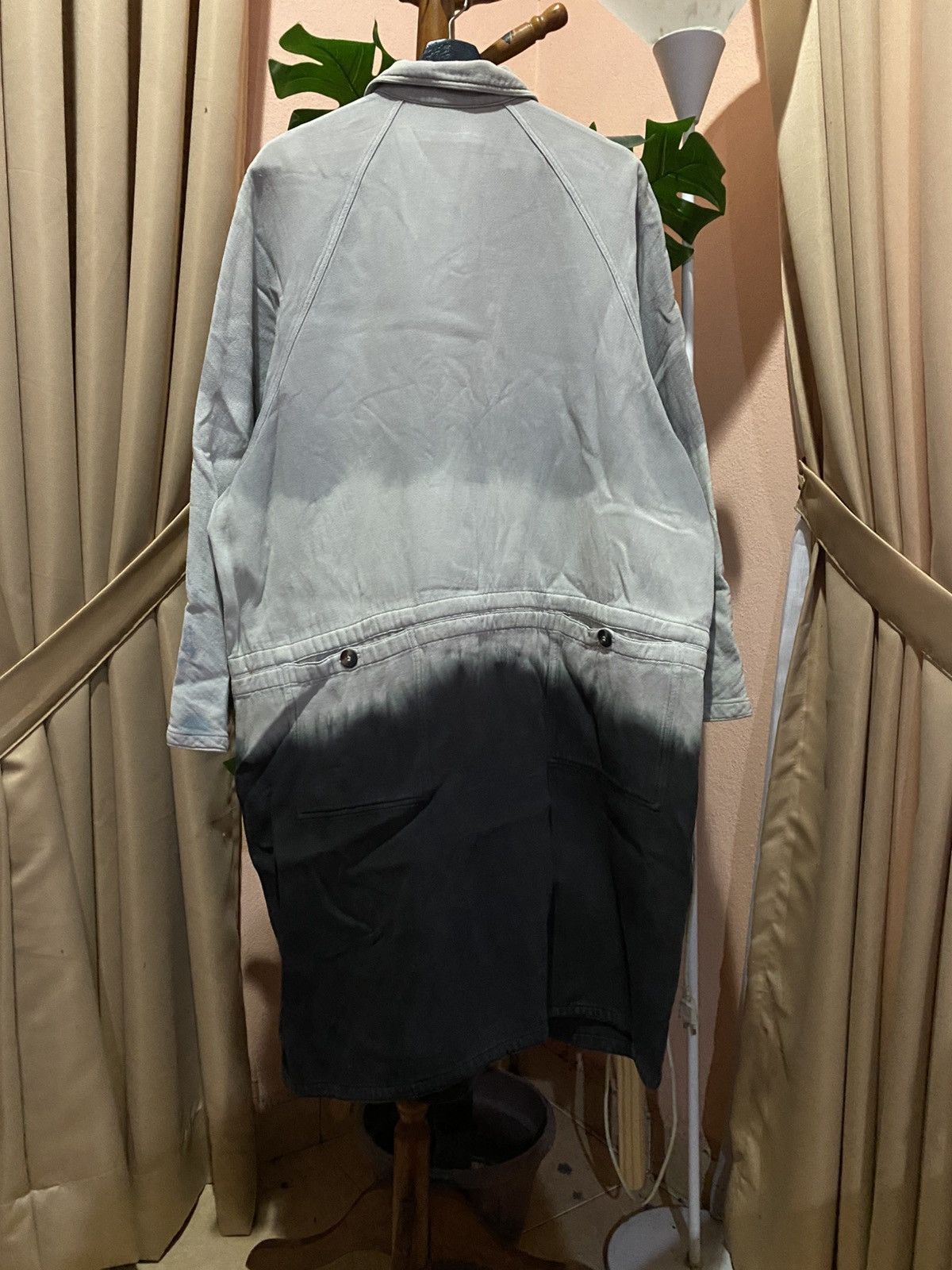 Michiko Koshino London Vintage Mr. Michiko Gradient Trench Coat | 90s Avant-Garde Size US L / EU 52-54 / 3 - 9 Thumbnail