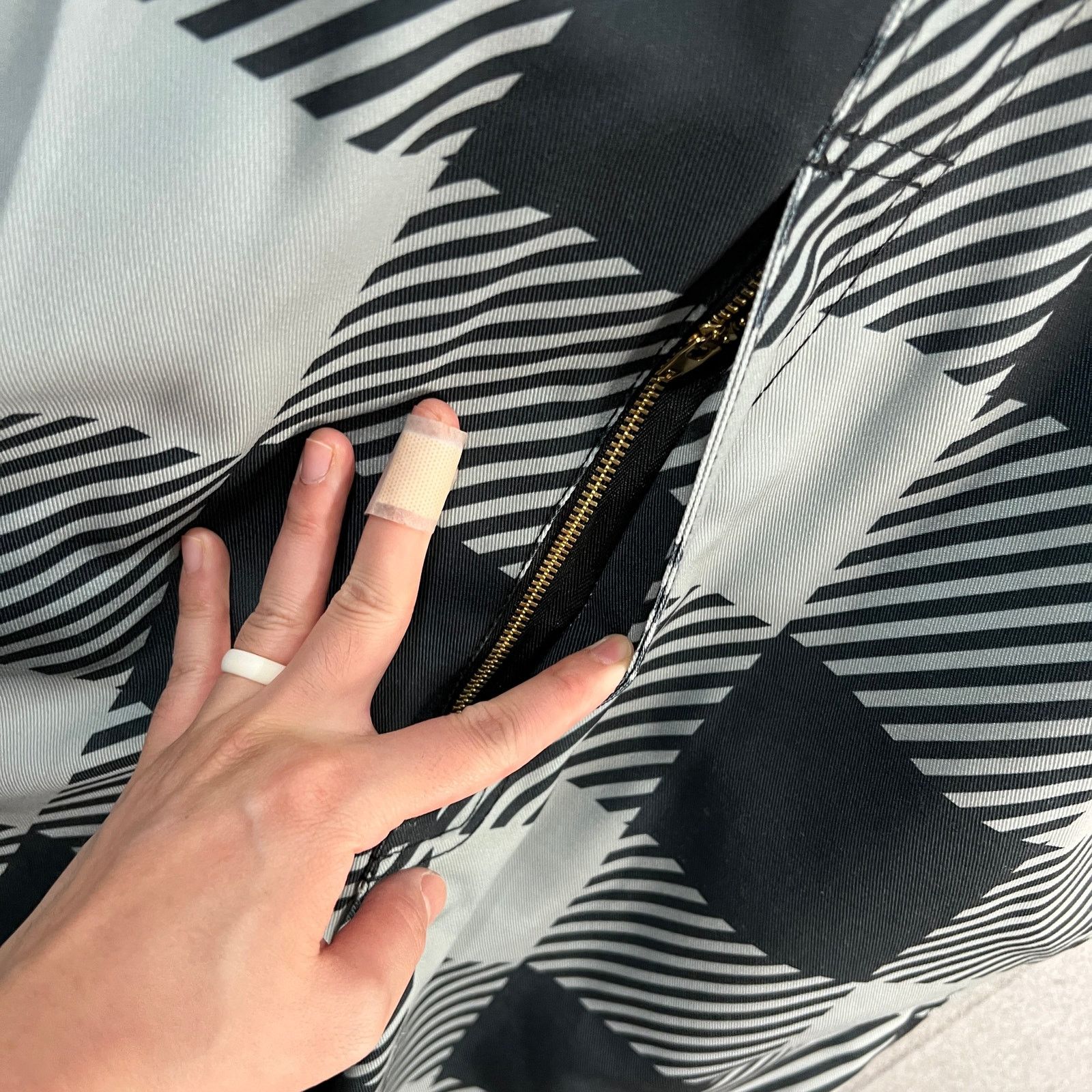 Other Las Vegas Raiders Mens Plaid Bib Overalls Size Medium Size US 43 - 6 Thumbnail