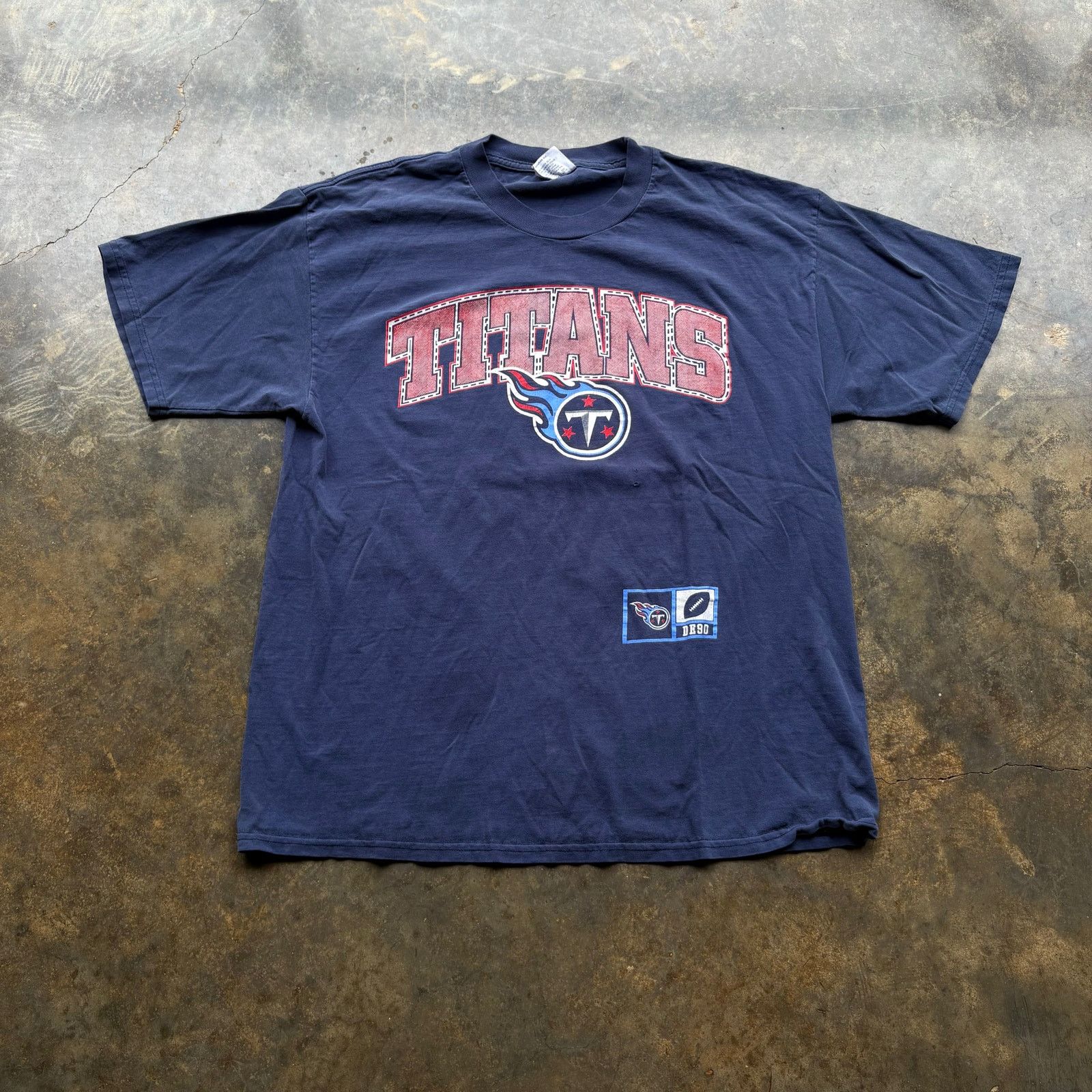NFL × Vintage Crazy Vintage Y2K Tennessee Titans T-shirt Size US XL / EU 56 / 4 - 1 Thumbnail