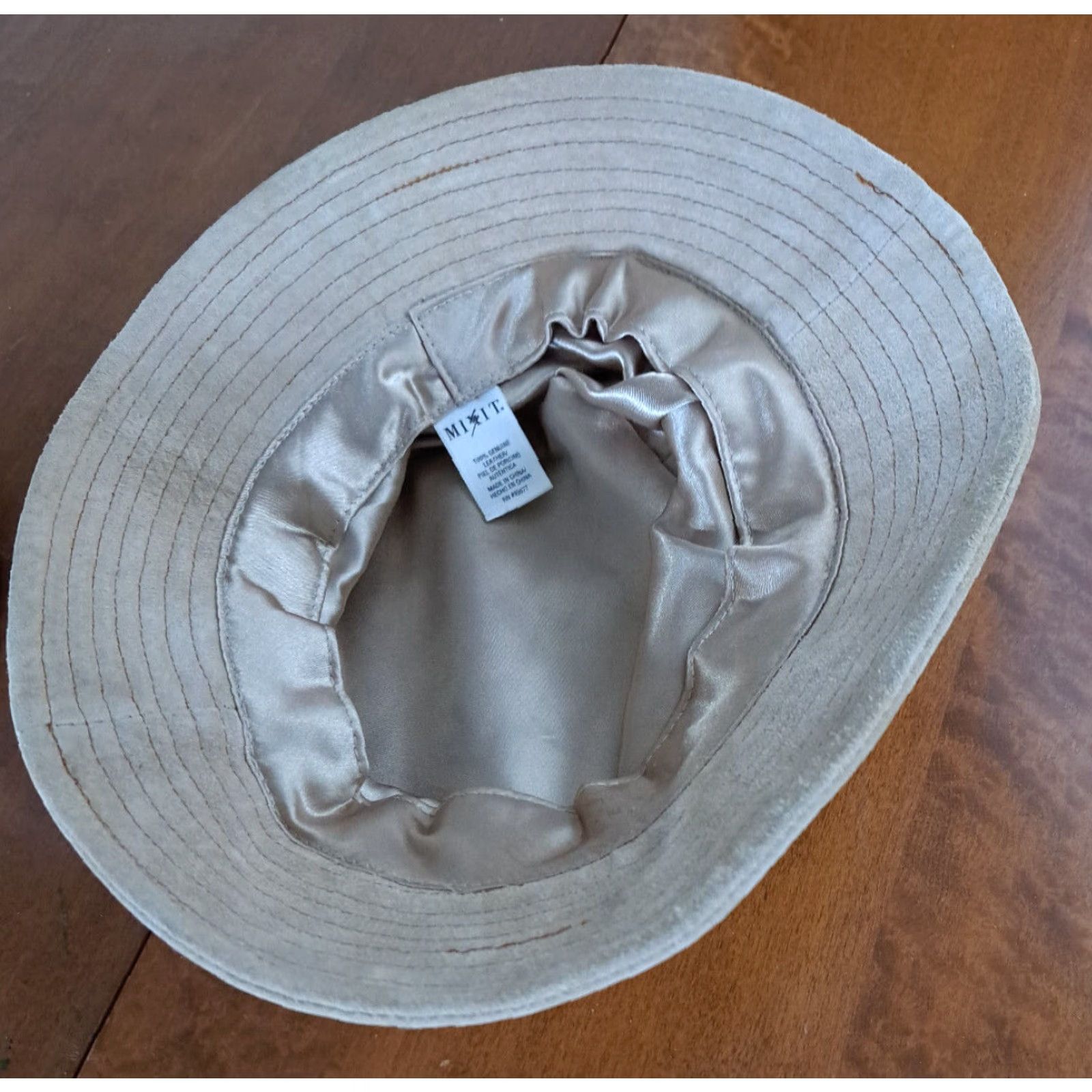 Vintage MIXIT Hat Bucket Woman M Tan Leather 80s Genuine Leather Breathable Silk Lining Brown Size ONE SIZE - 4 Thumbnail