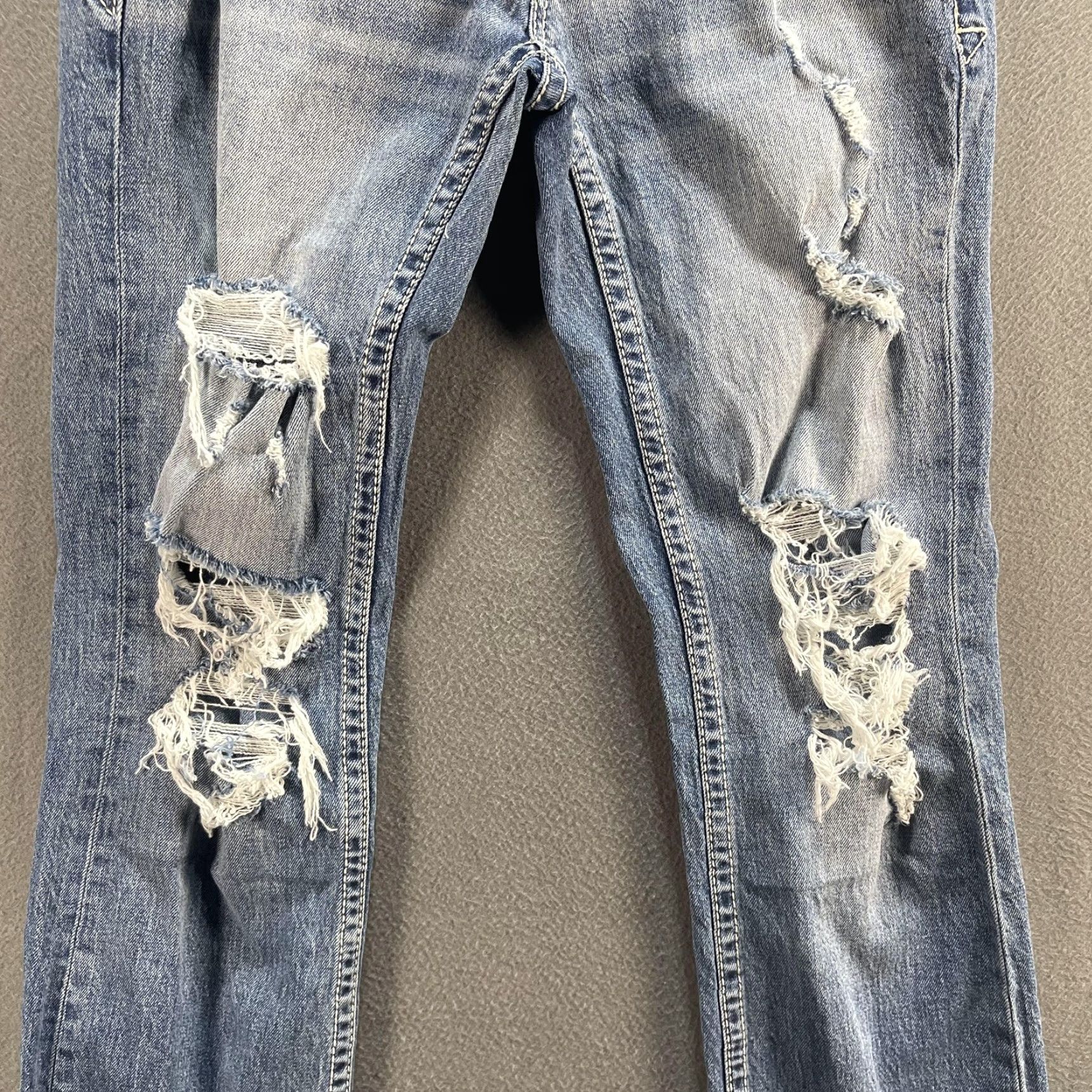BKE VINTAGE? No. BKE Aiden Jeans Mens 28x32 Blue Distressed Straight Denim Medium Wash Pants Jeans Size US 28 / EU 44 - 4 Thumbnail