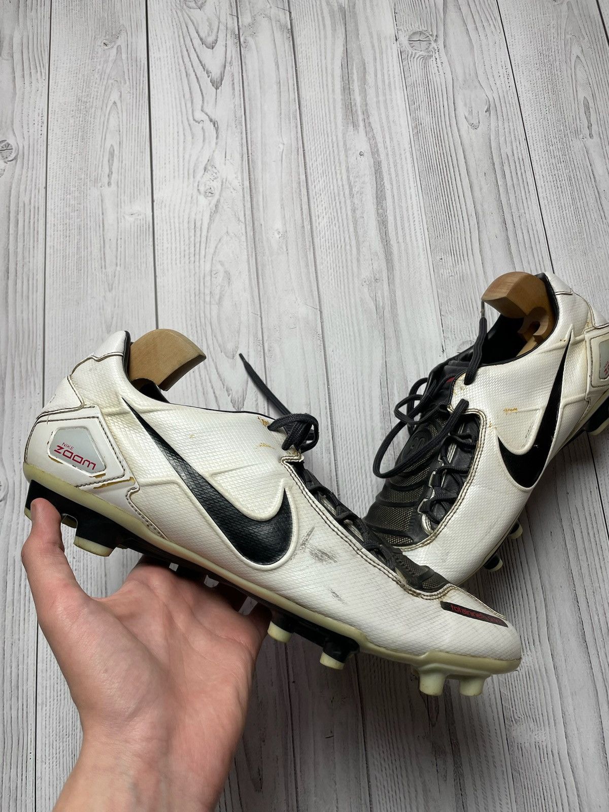 Nike × Vintage Vintage Nike total 90 boots white soccer boots Size US13 Size US 13 / EU 46 - 2 Thumbnail