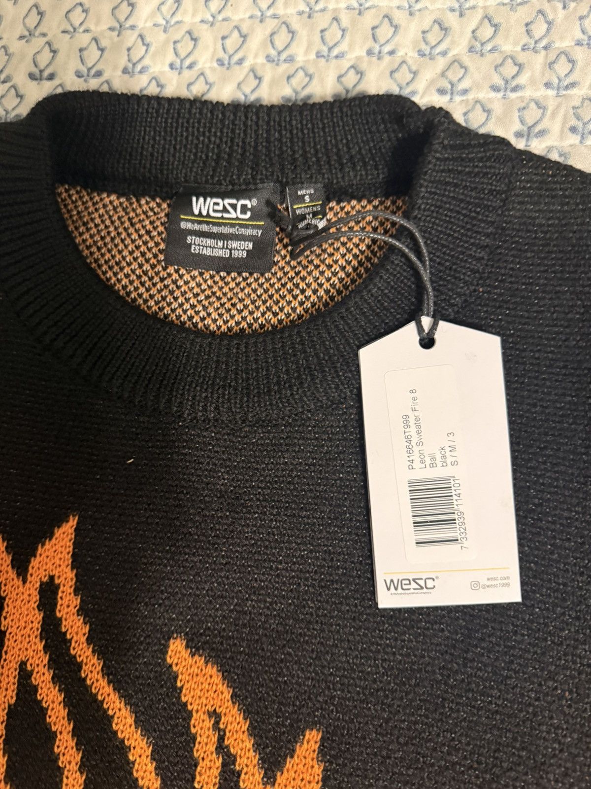 WeSC WeSC Leon Sweater Fire 8 Ball Black Size S/M Size US M / EU 48-50 / 2 - 2 Thumbnail