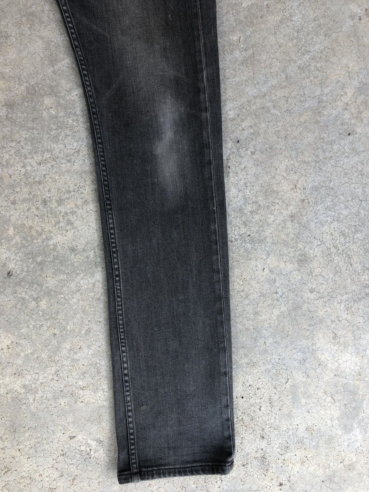 Jun Takahashi Undercover x Uniqlo Distressed Skinny Jeans Size US 31 - 7 Thumbnail