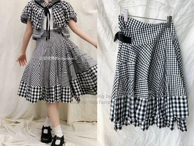 Comme des Garcons Comme des Garcons size M Black and White Plaid Asymmetrica Size 23" - 1 Thumbnail